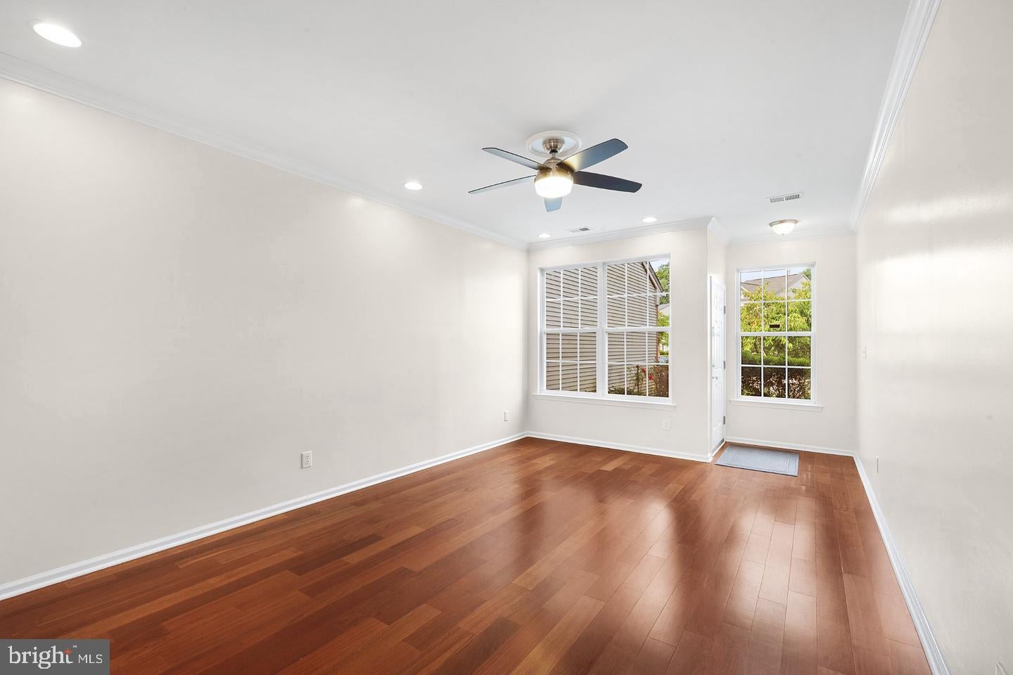 99 WARWICK ROAD