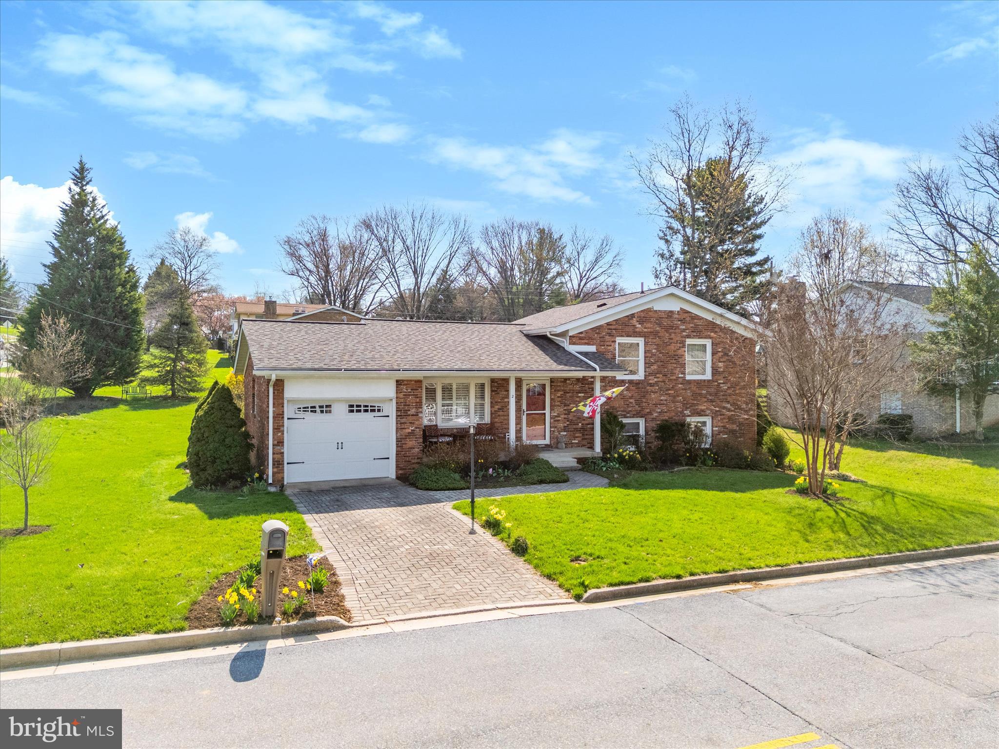 WOODMERE SOUTH - Residential