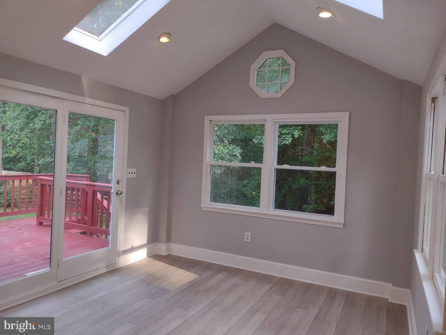 GLENN DALE HEIGHTS - Residential