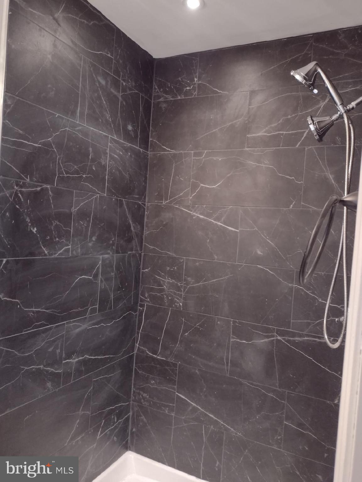 GLENN DALE HEIGHTS - Residential