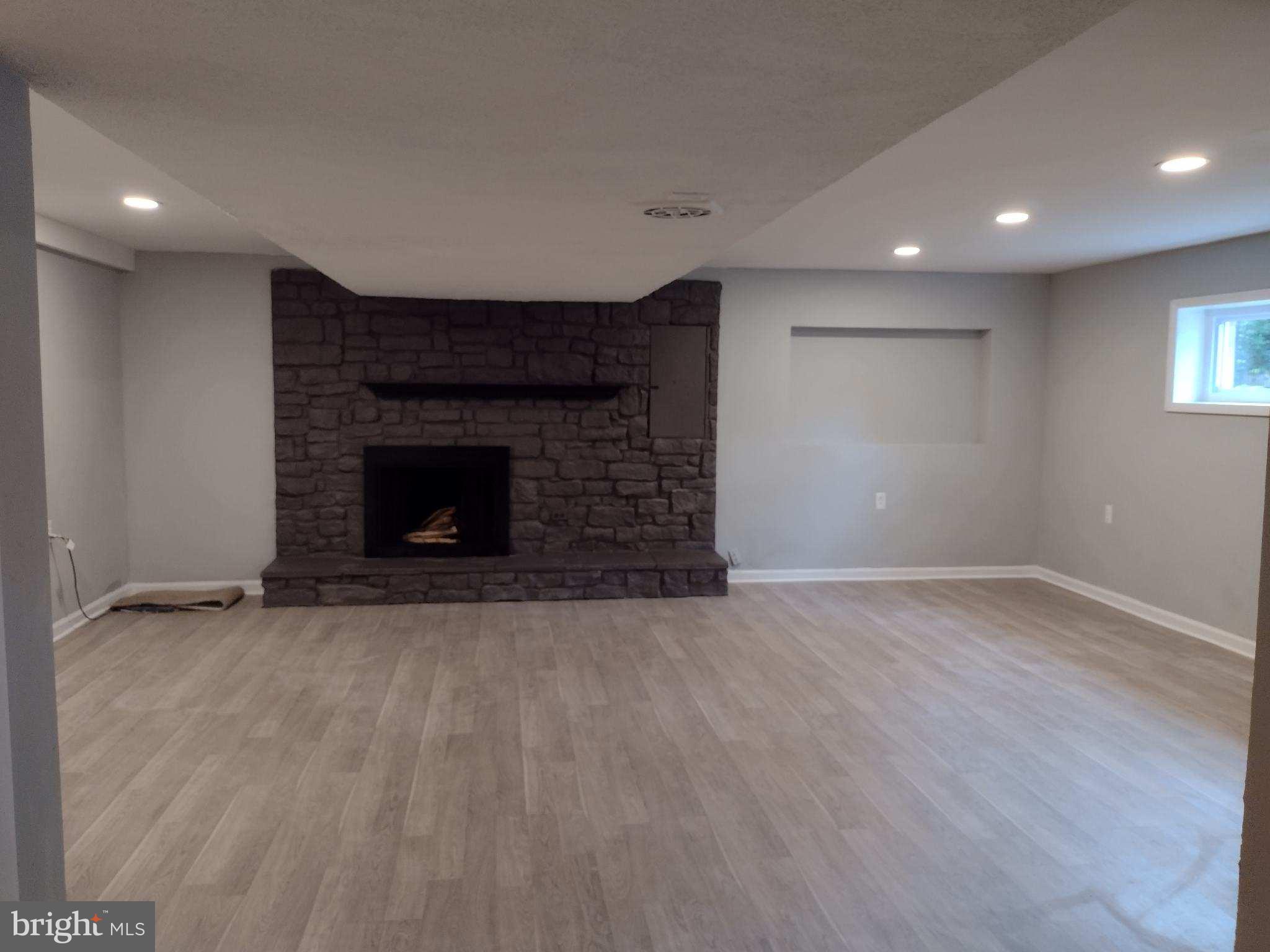 GLENN DALE HEIGHTS - Residential