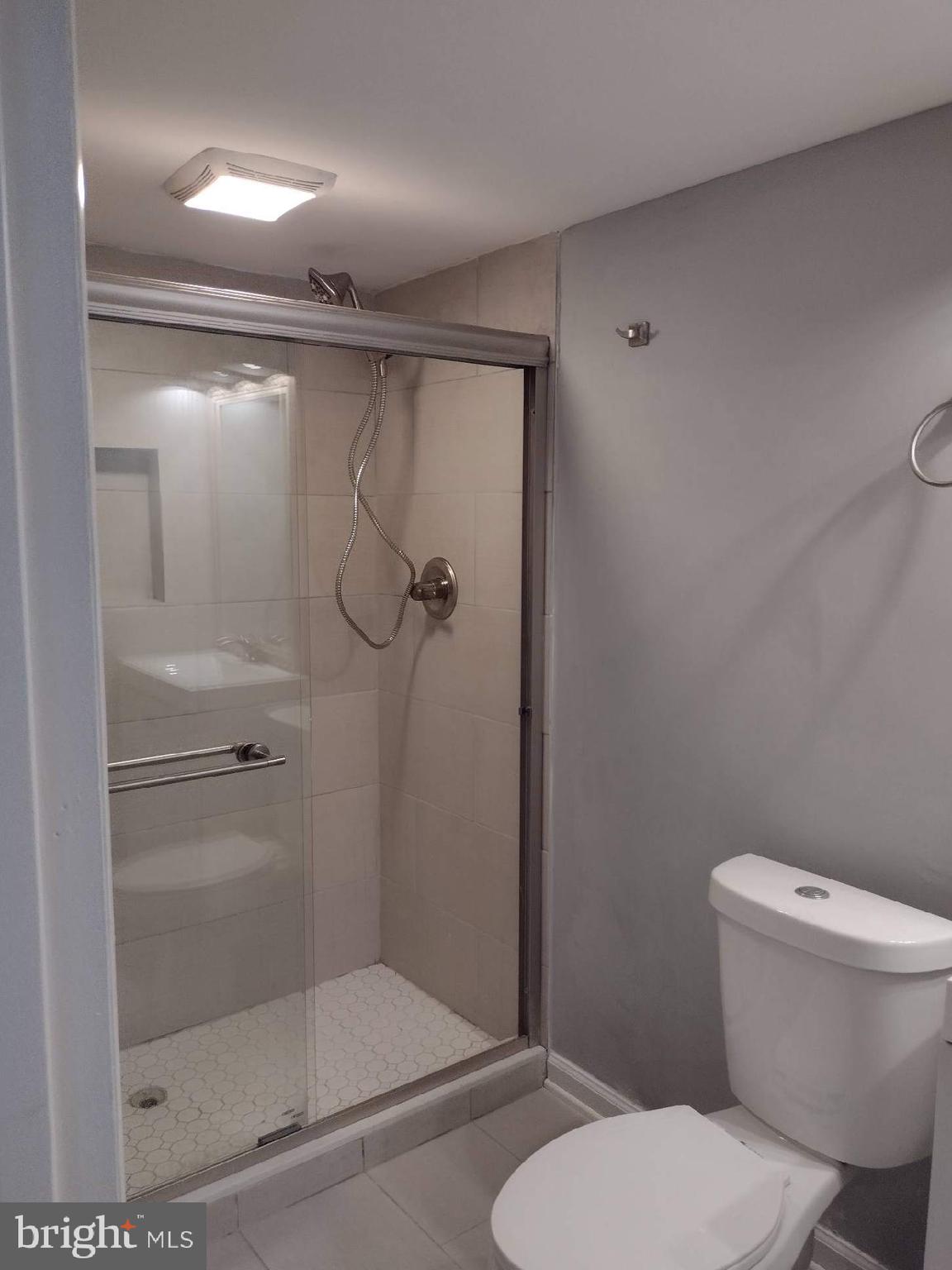 GLENN DALE HEIGHTS - Residential