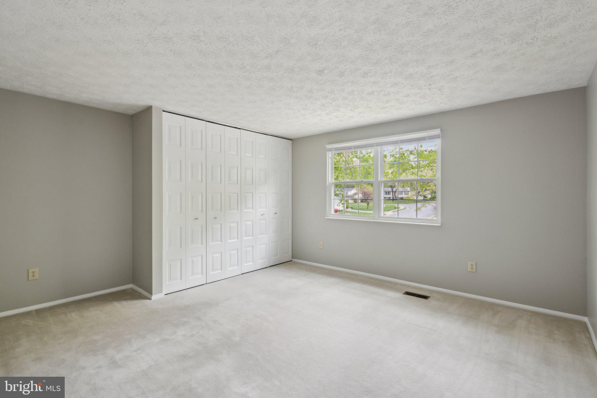 ORANGE HUNT ESTATES WEST - Residential