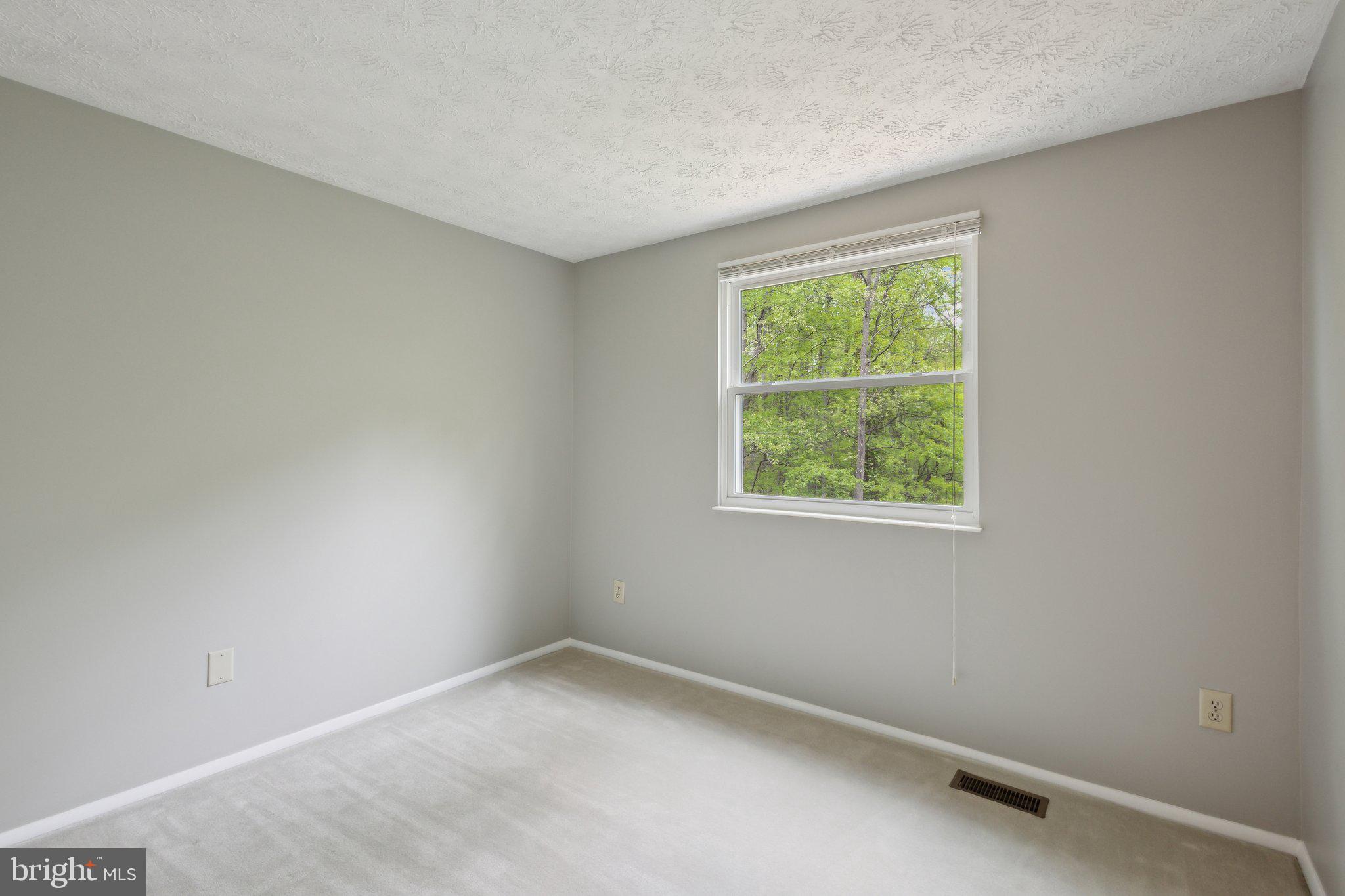 ORANGE HUNT ESTATES WEST - Residential