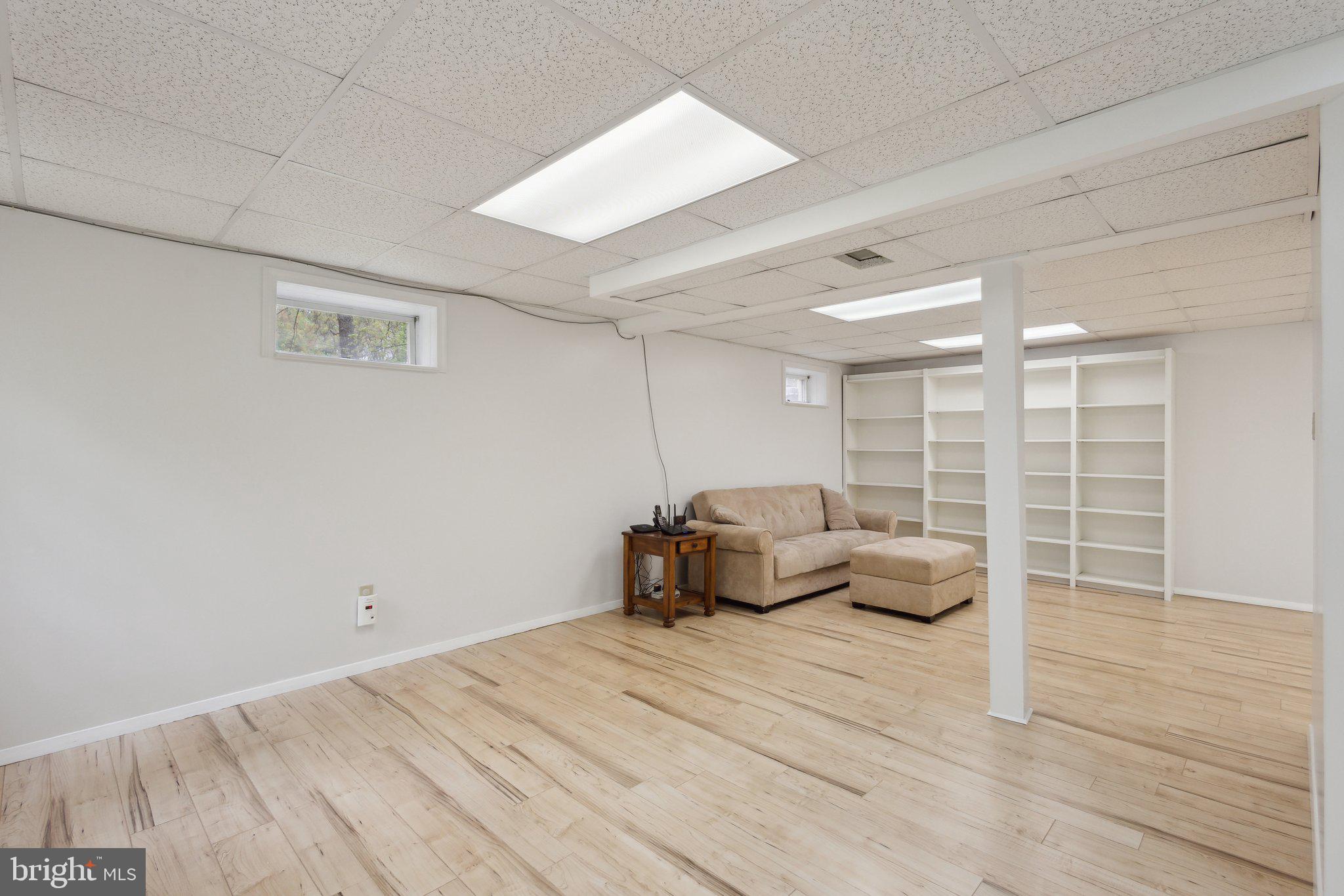 ORANGE HUNT ESTATES WEST - Residential