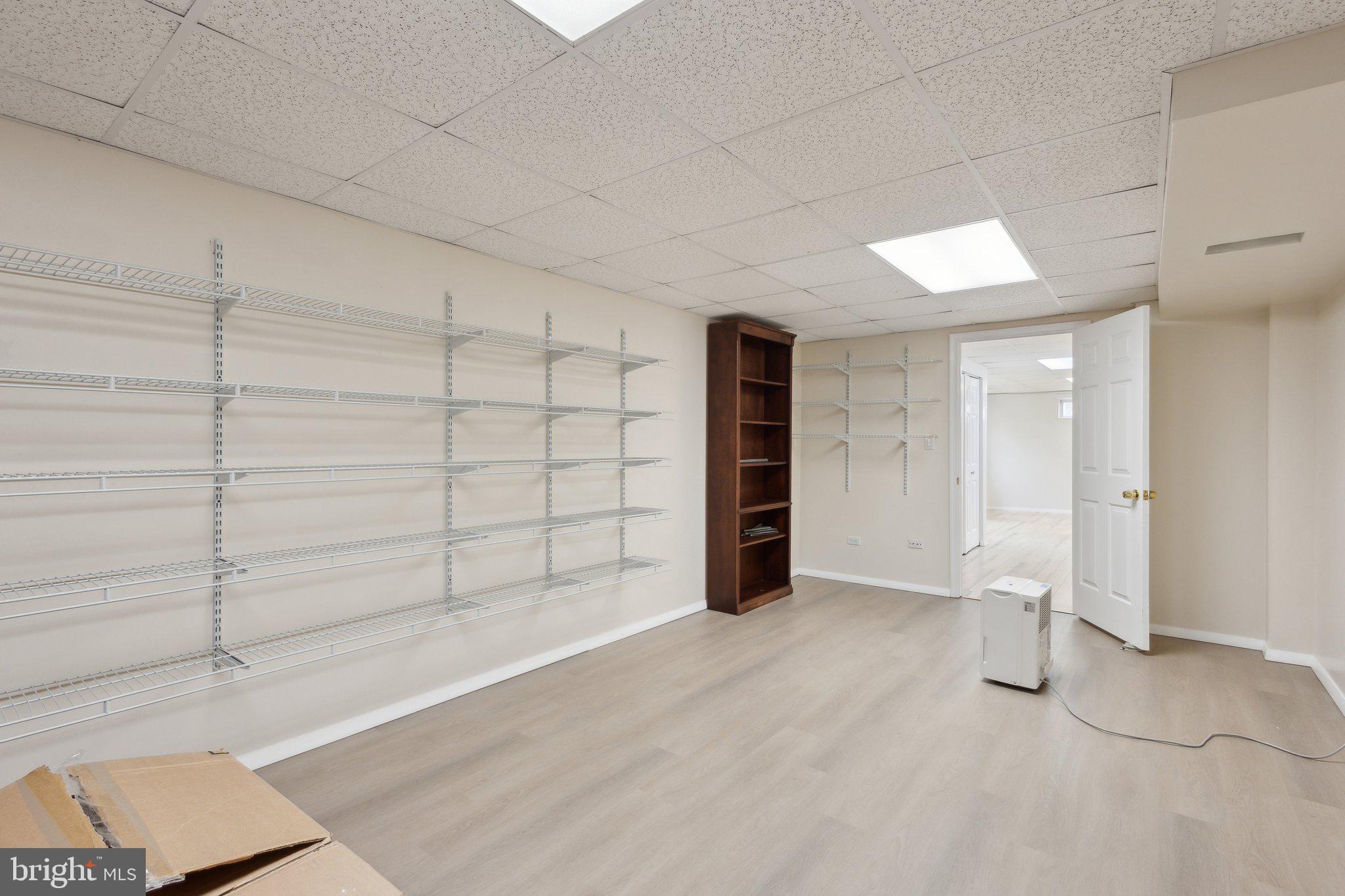 ORANGE HUNT ESTATES WEST - Residential