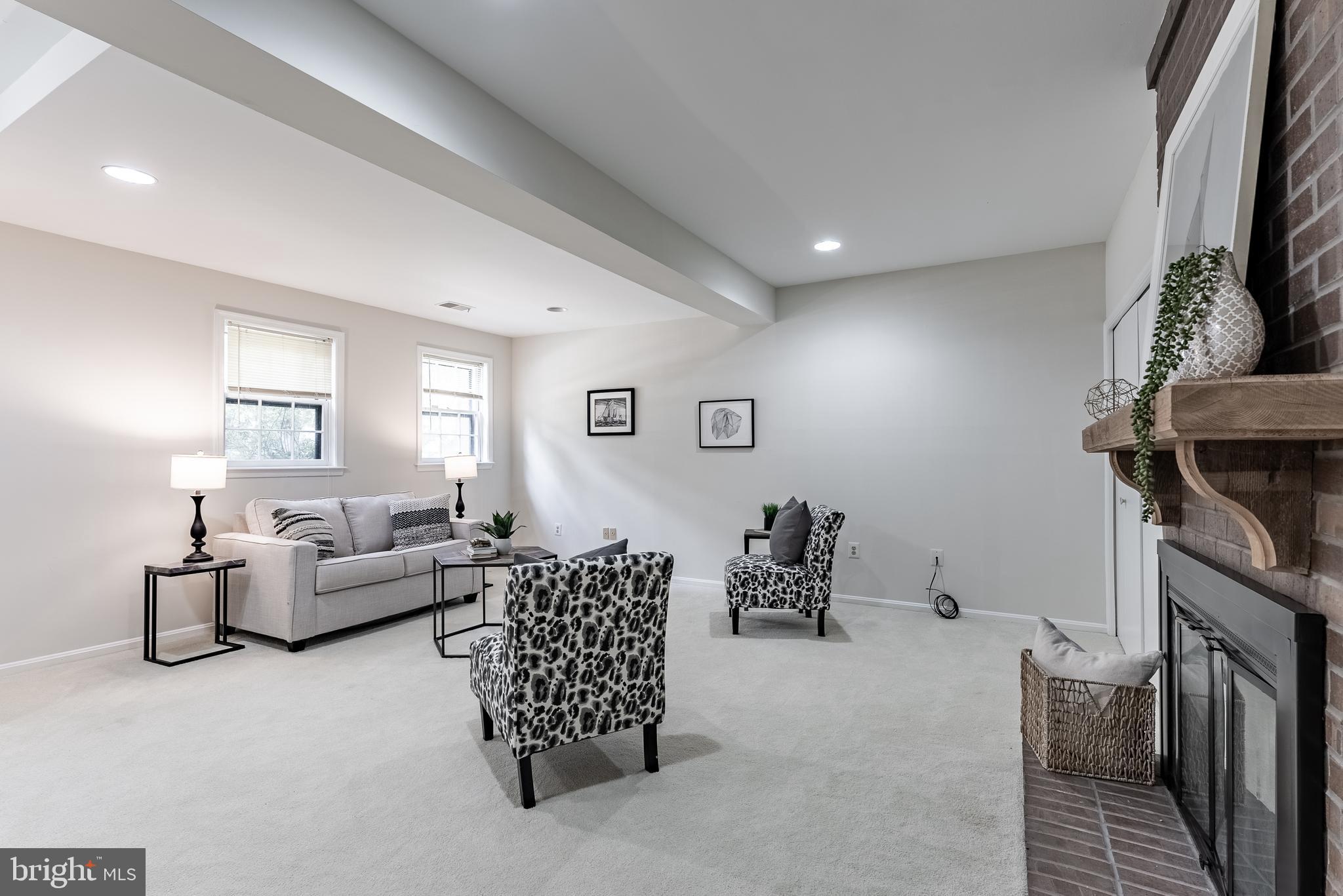 KINGS PARK WEST - Residential