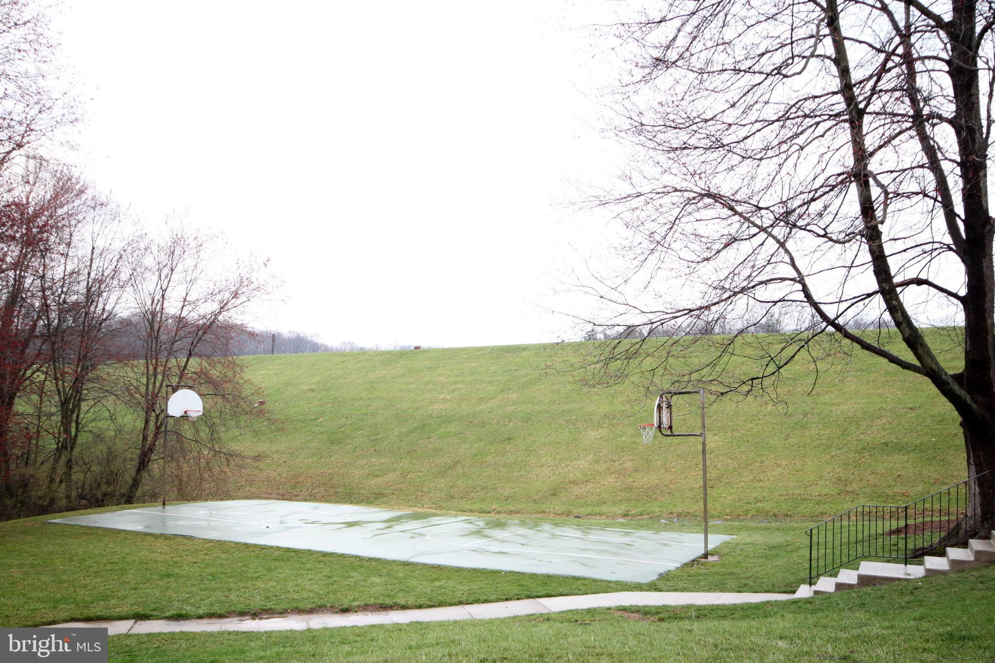 KINGS PARK WEST - Residential