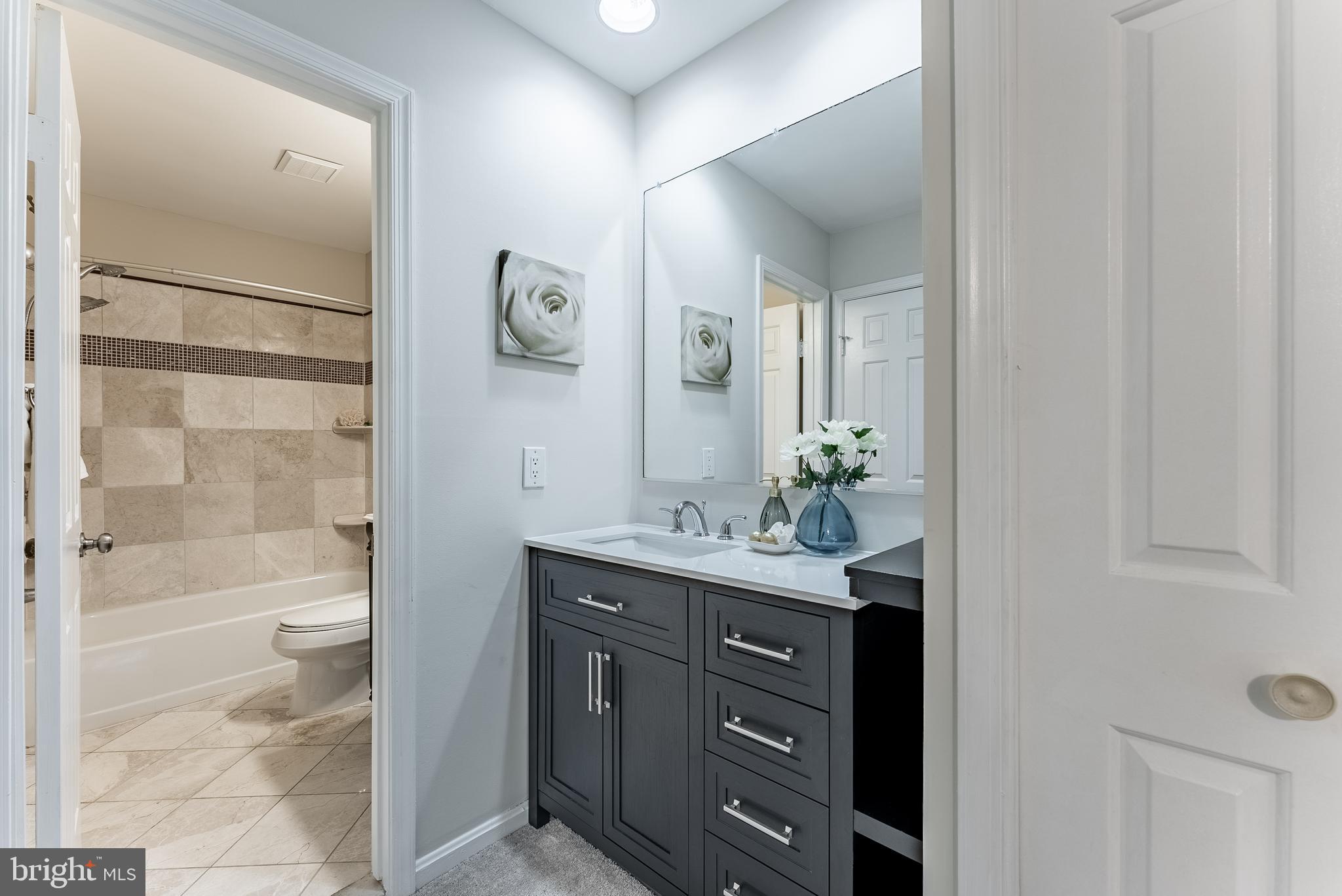 KINGS PARK WEST - Residential