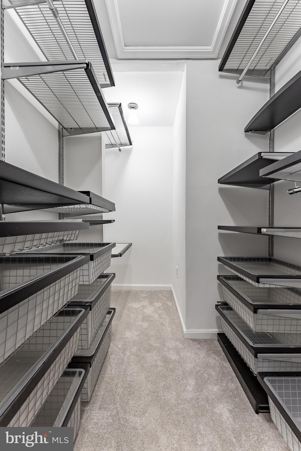 KINGS PARK WEST - Residential