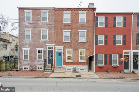 327 N DARLINGTON STREET WEST CHESTER PA 19380