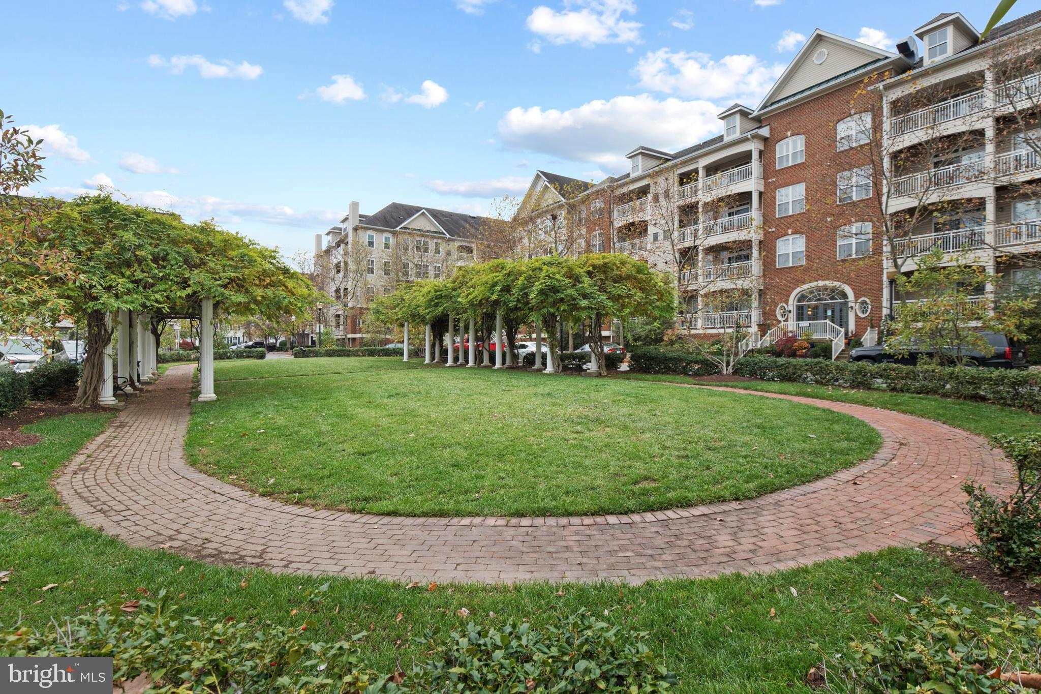 5112 DONOVAN DRIVE 107