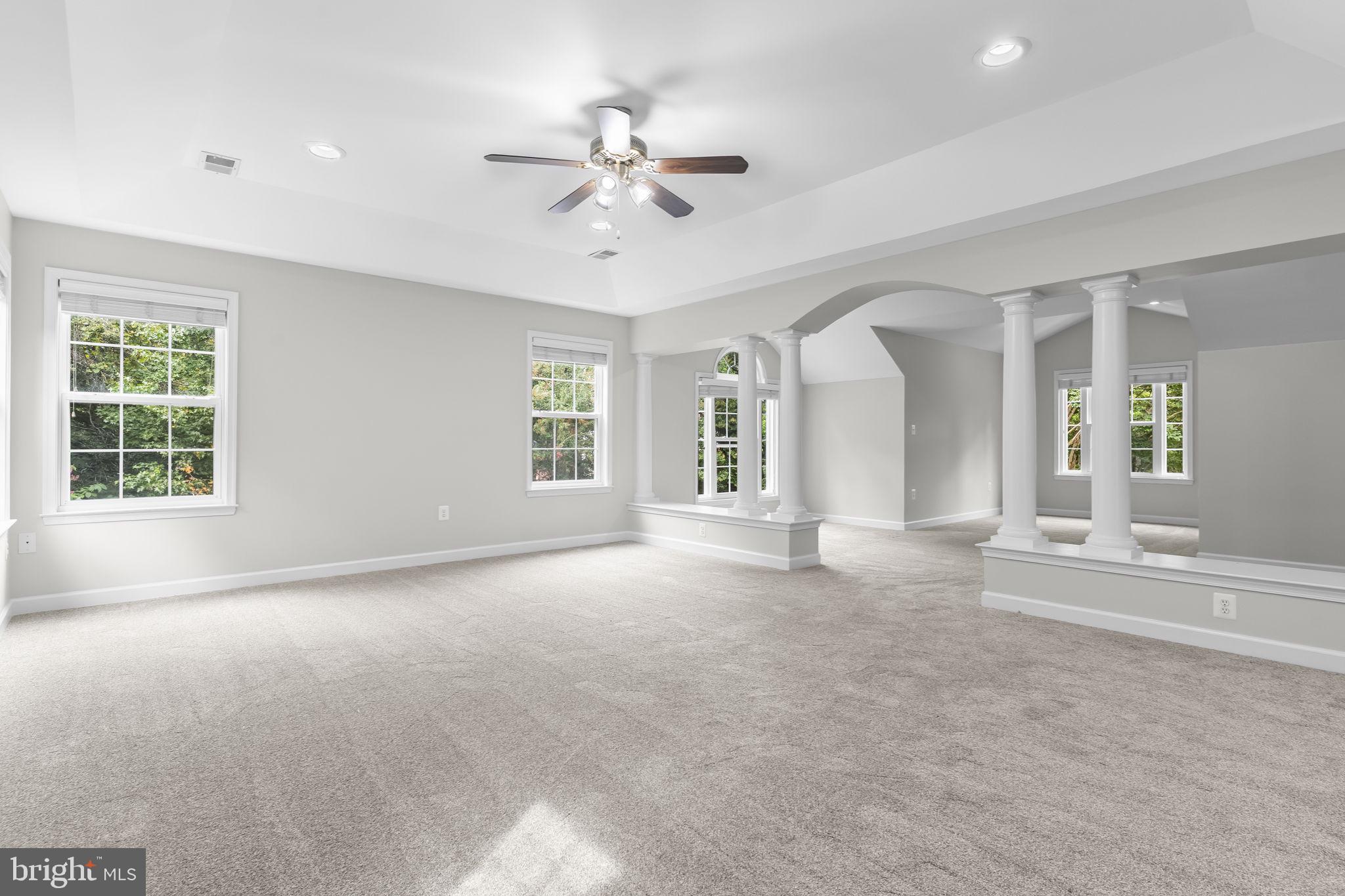 PLUM POINT WOODS - Residential