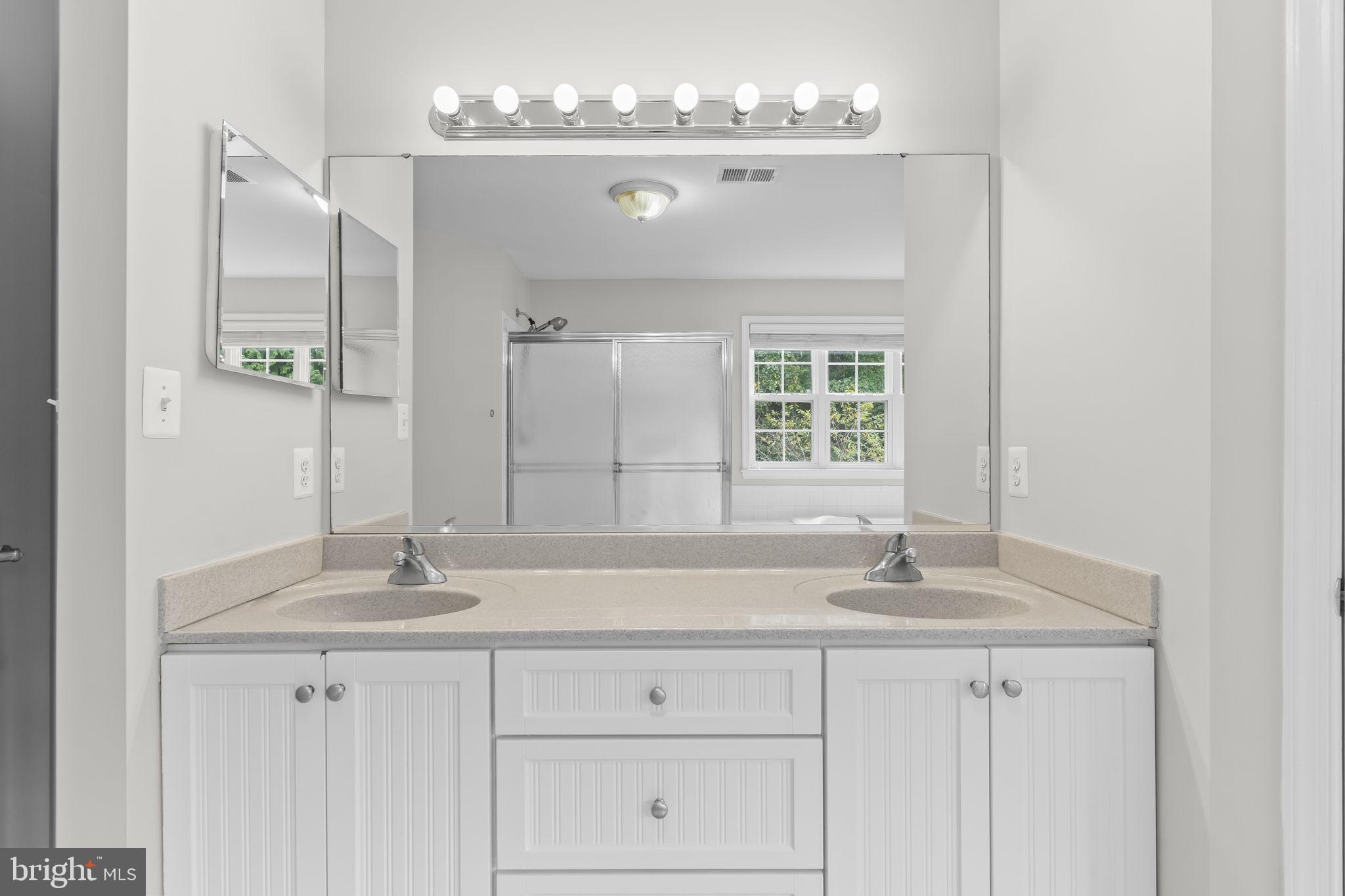 PLUM POINT WOODS - Residential