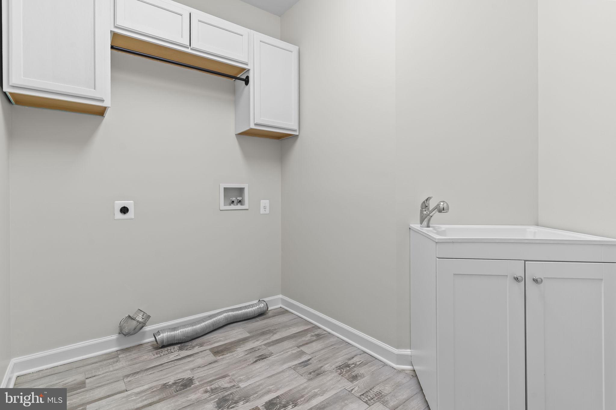 PLUM POINT WOODS - Residential