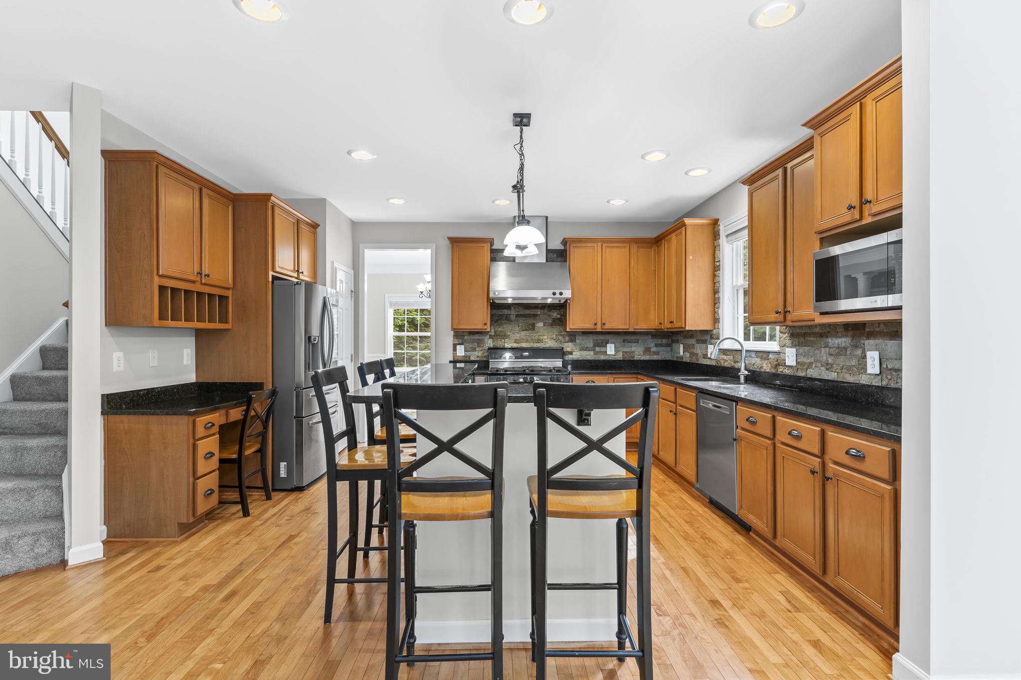 PLUM POINT WOODS - Residential