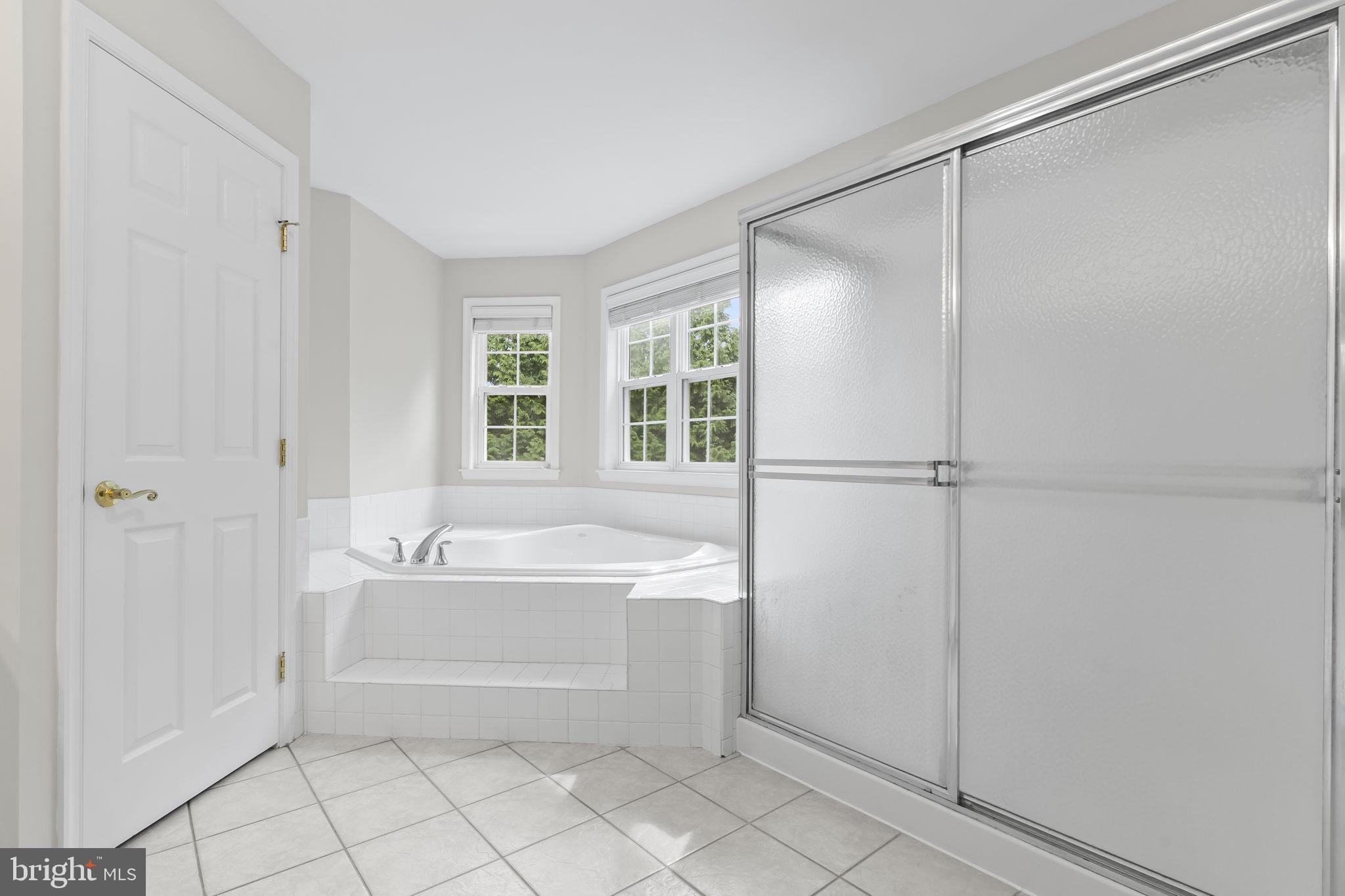 PLUM POINT WOODS - Residential