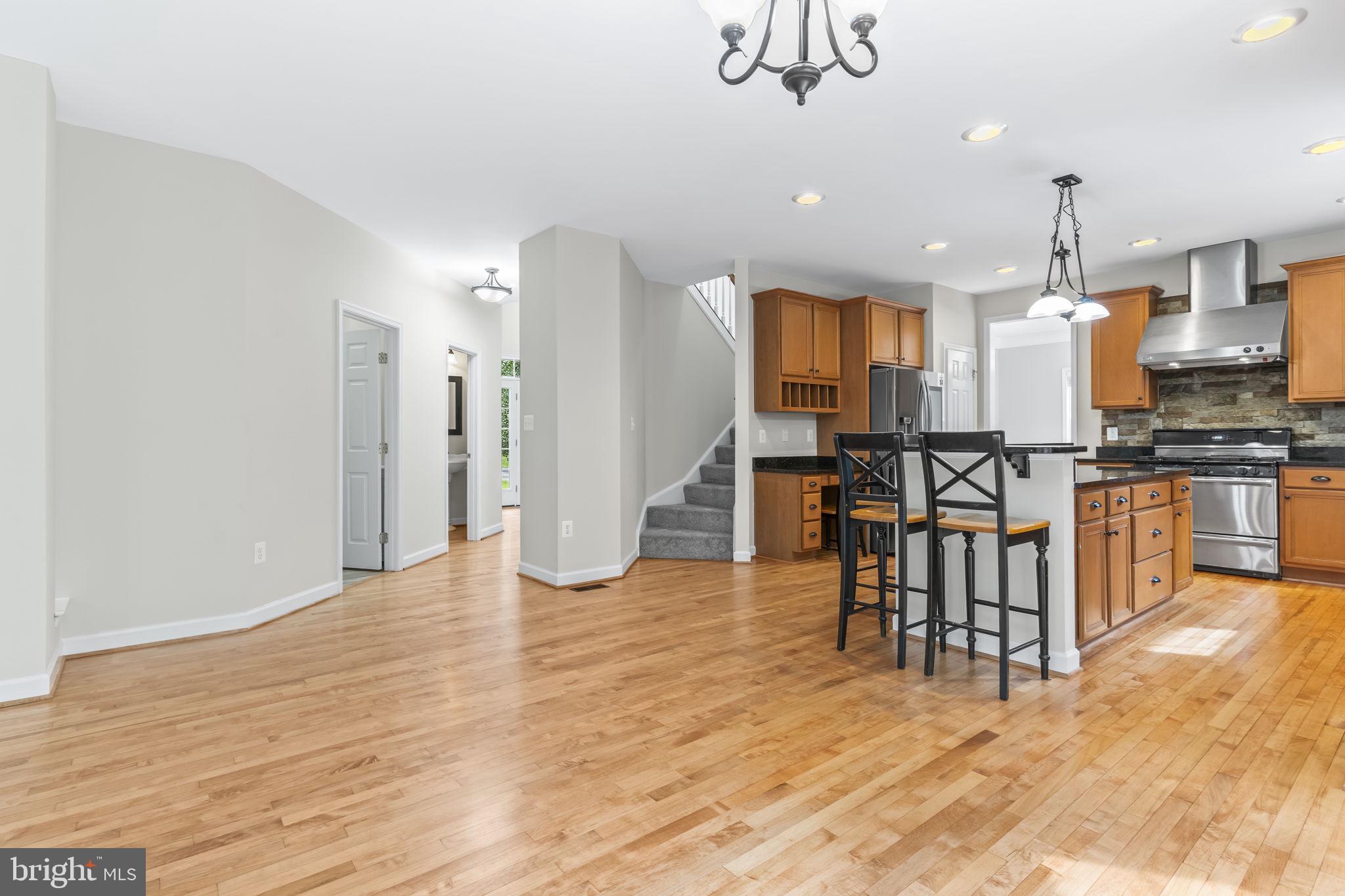 PLUM POINT WOODS - Residential