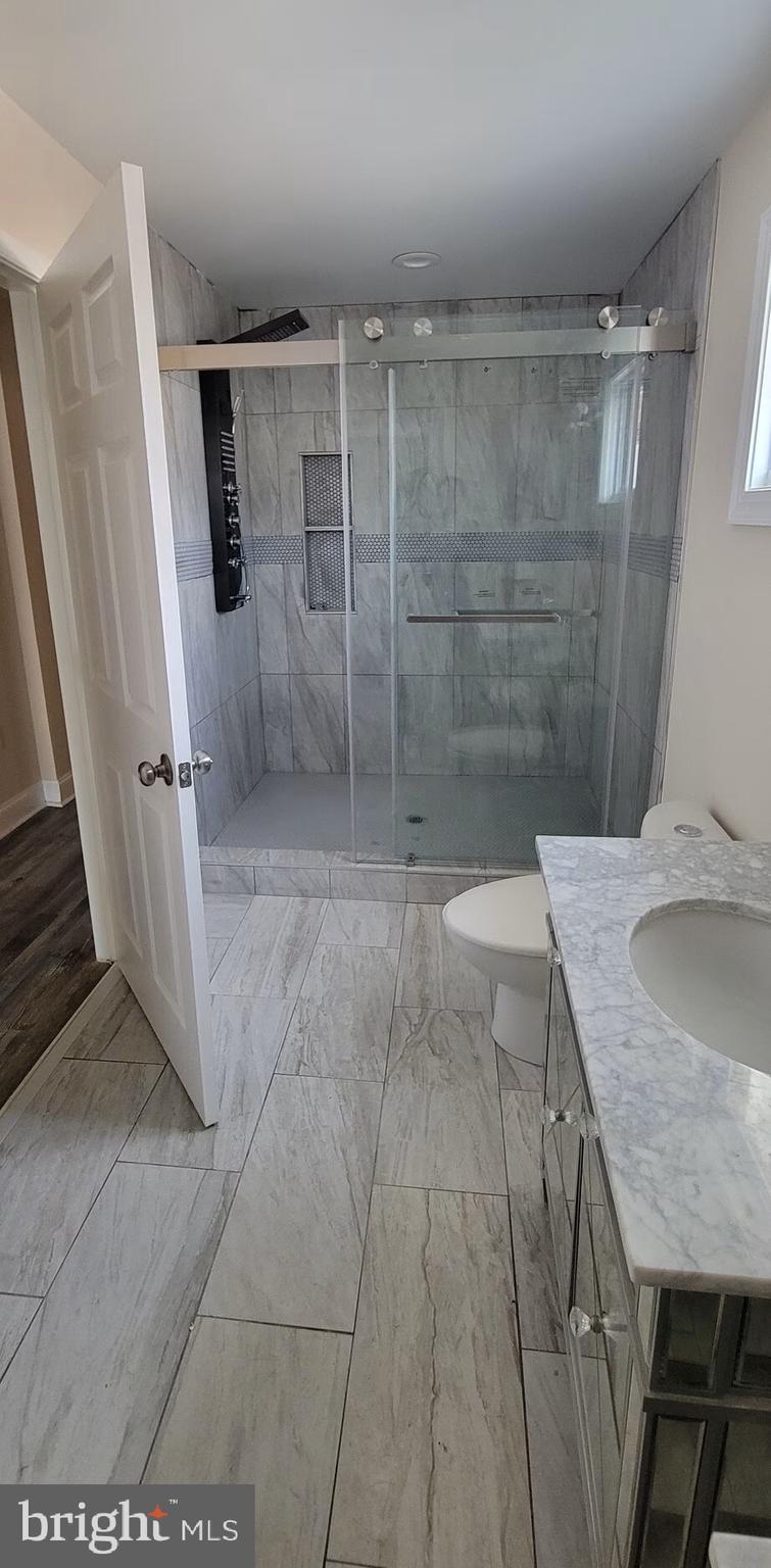 LITTLE ITALY - Residential Lease