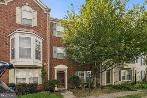 13683 SAINT JOHNS WOOD PLACE HERNDON VA 20171