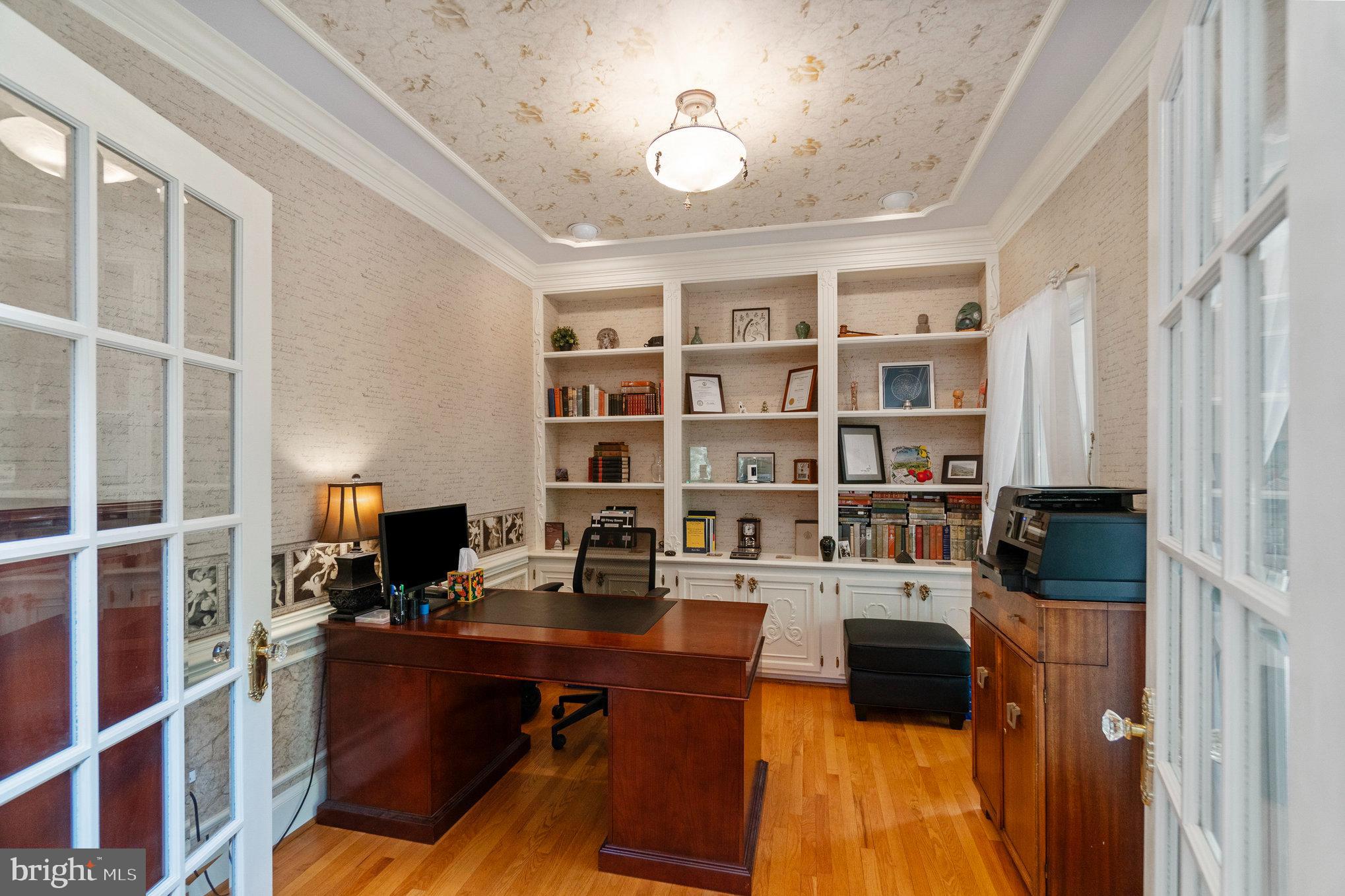 OAKTON - Residential