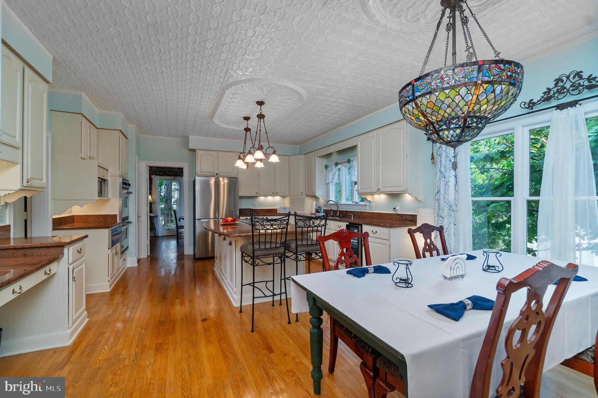 OAKTON - Residential