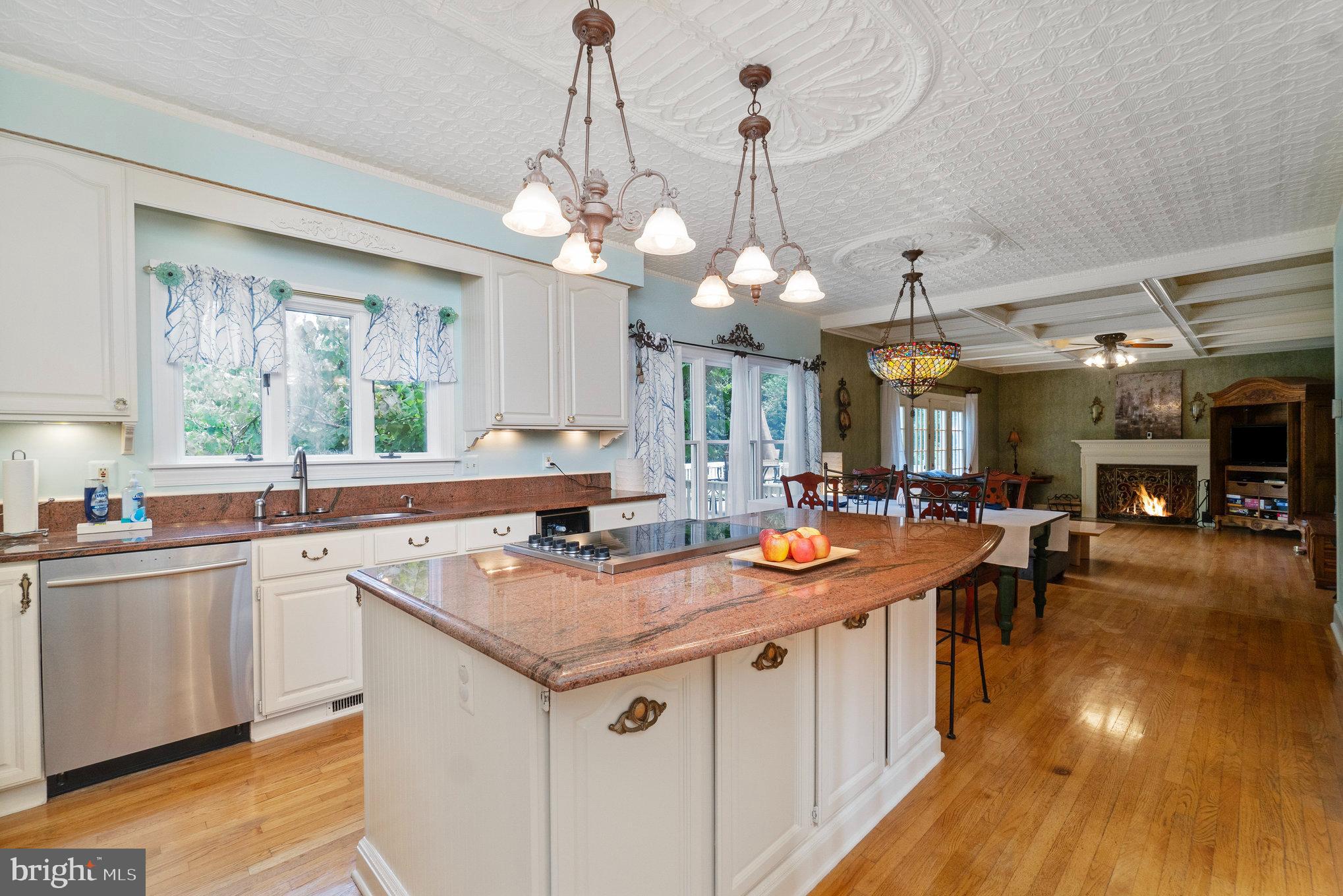 OAKTON - Residential