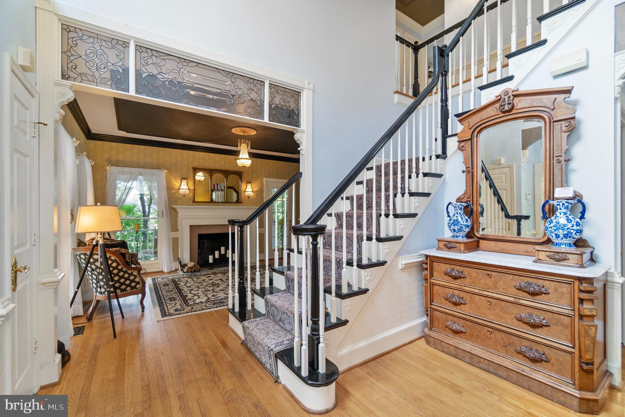 OAKTON - Residential