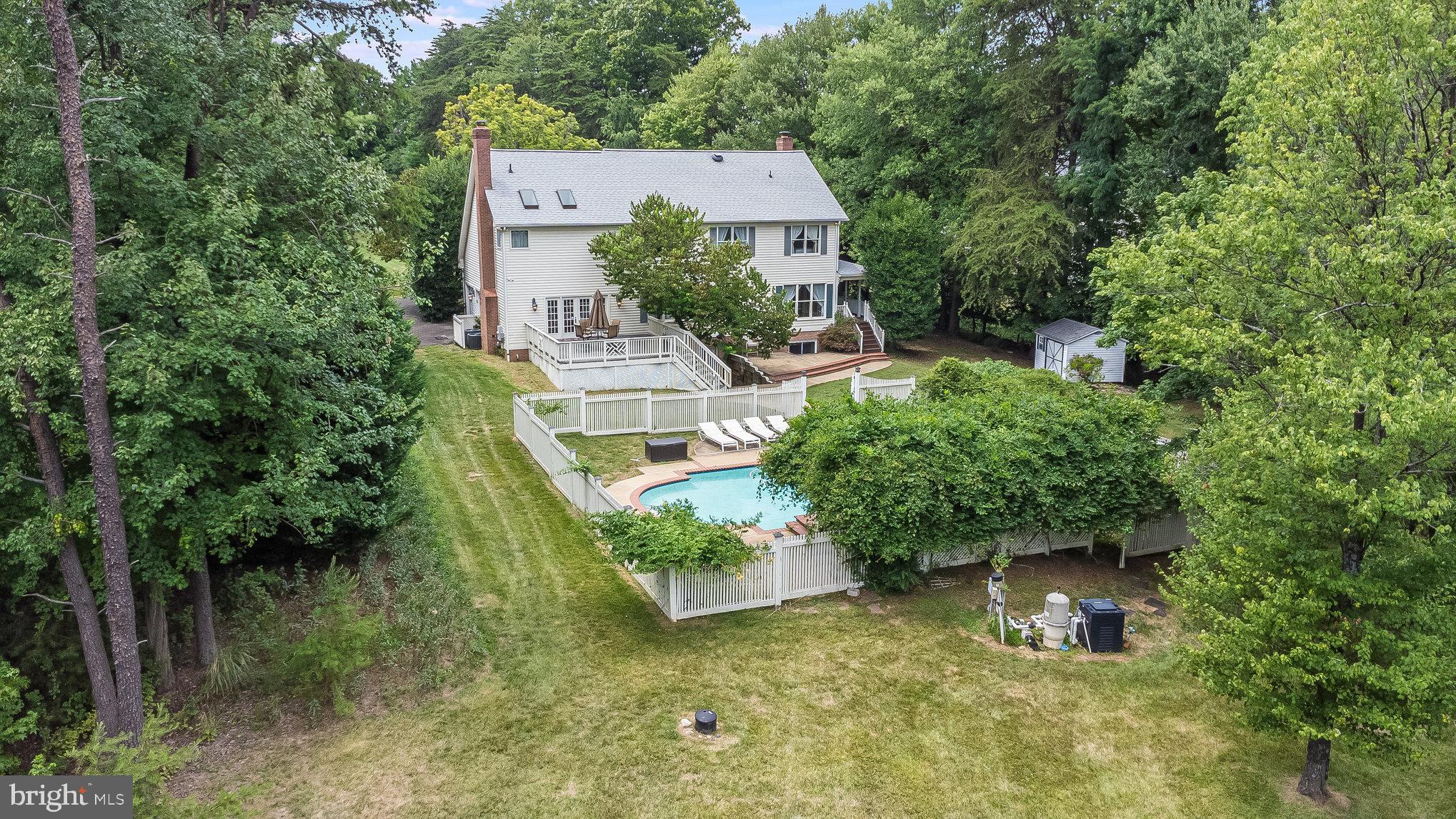 OAKTON - Residential