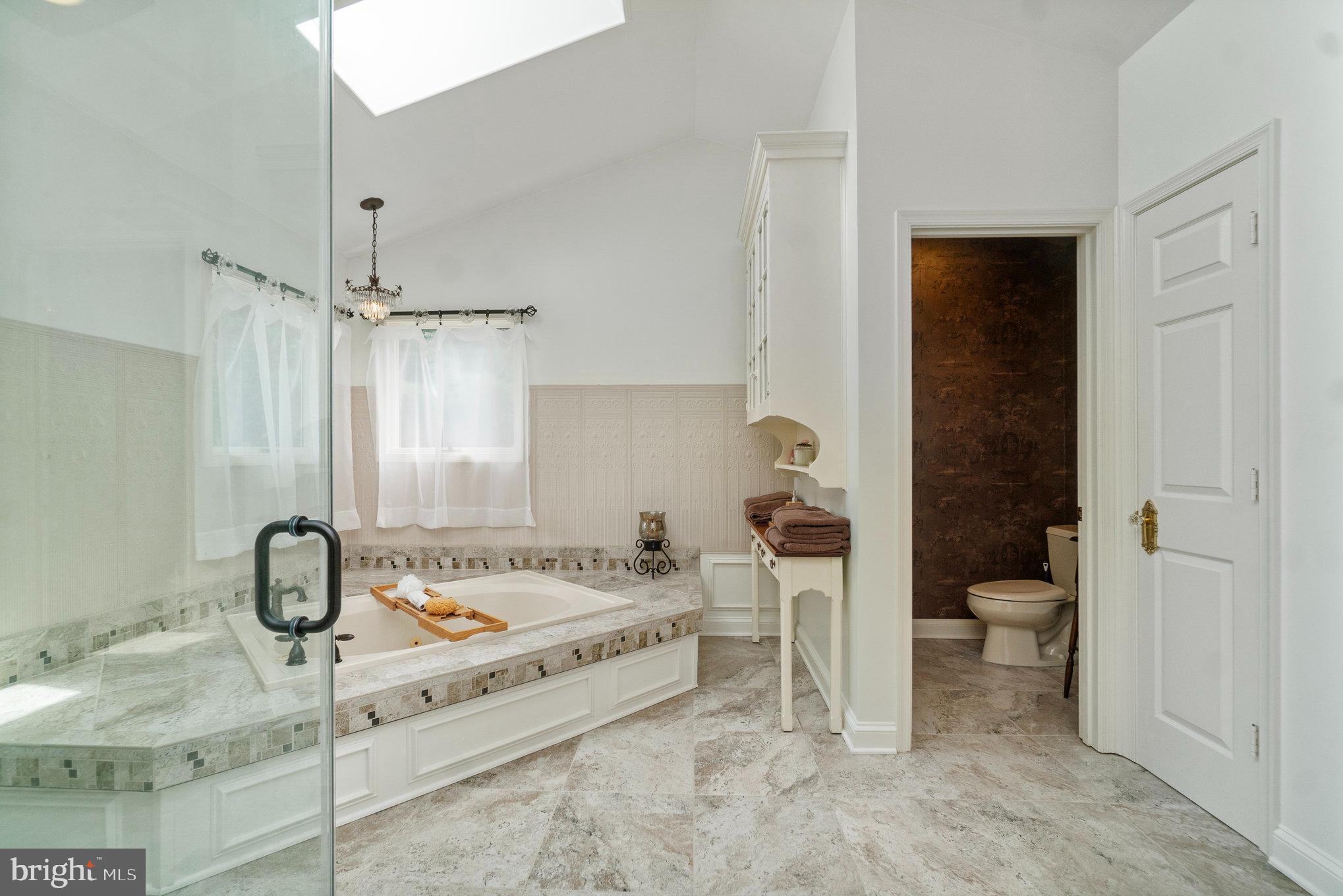 OAKTON - Residential