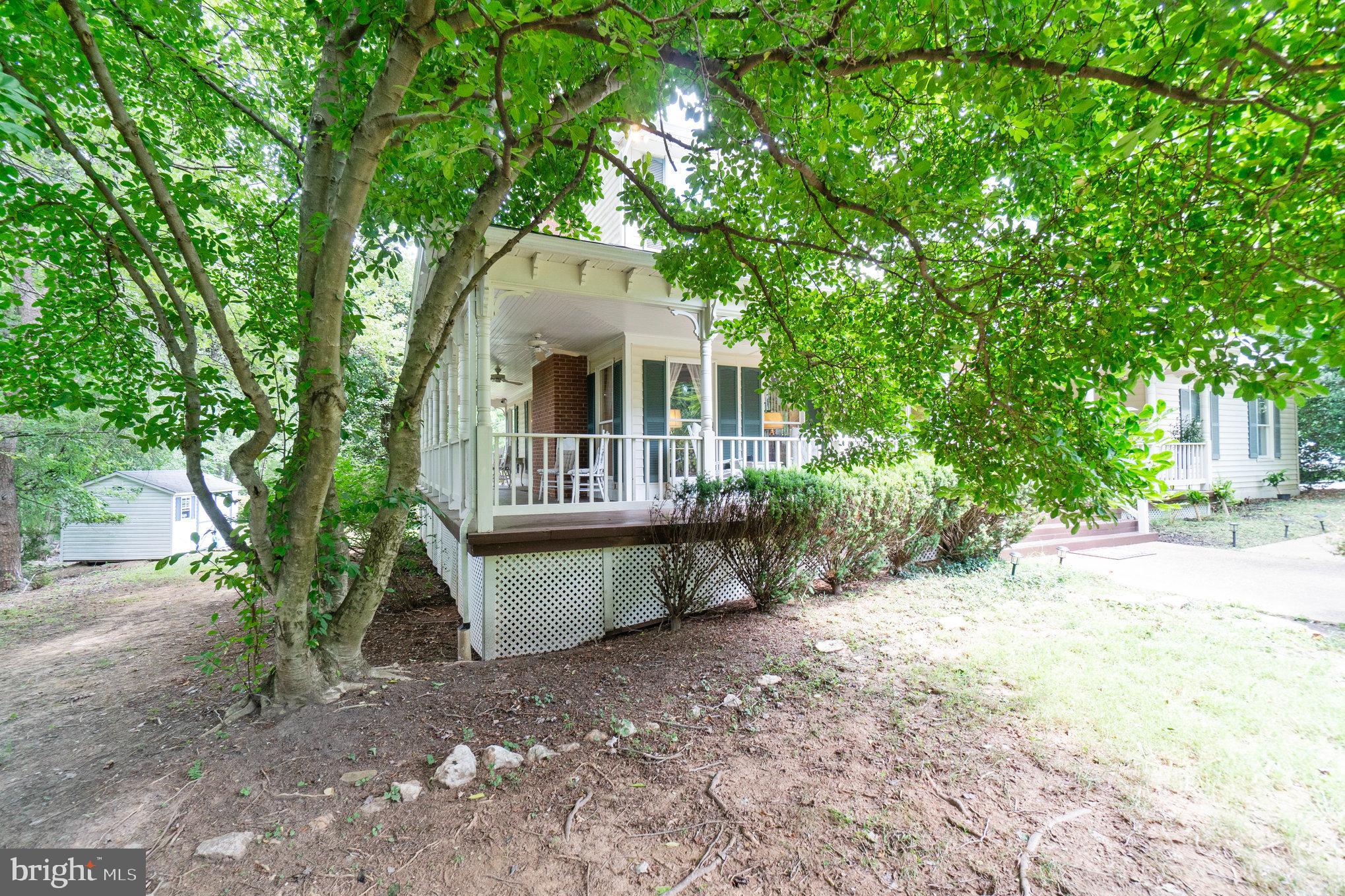 OAKTON - Residential