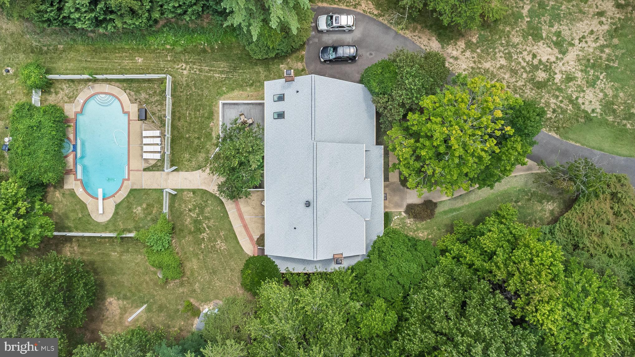 OAKTON - Residential