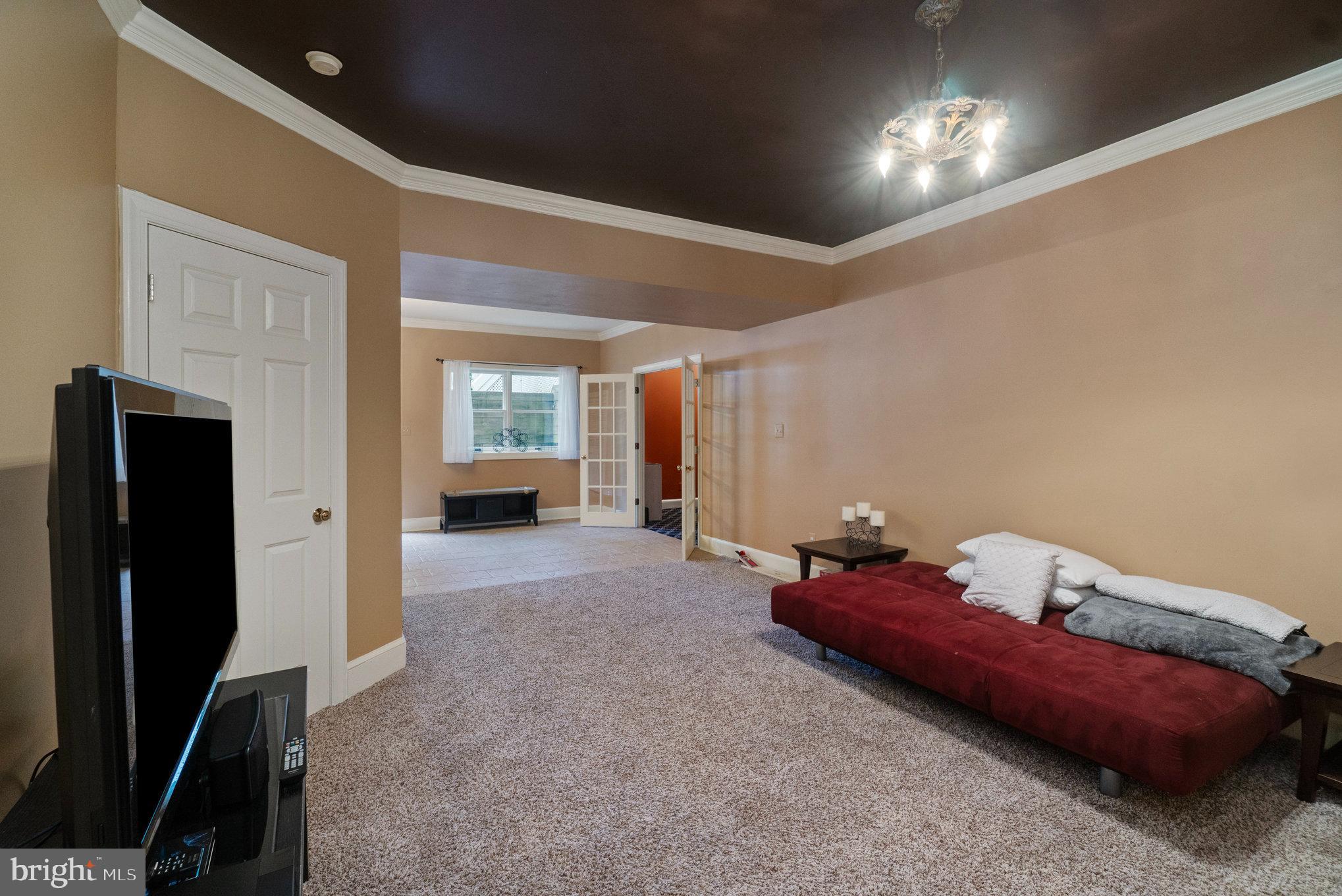 OAKTON - Residential