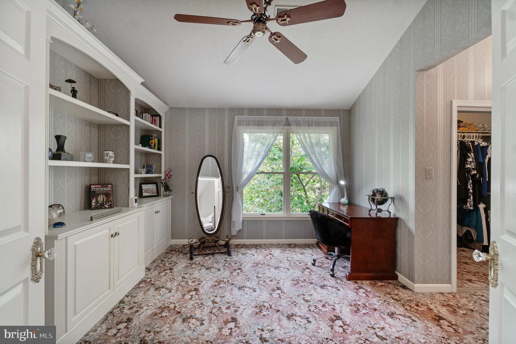 OAKTON - Residential