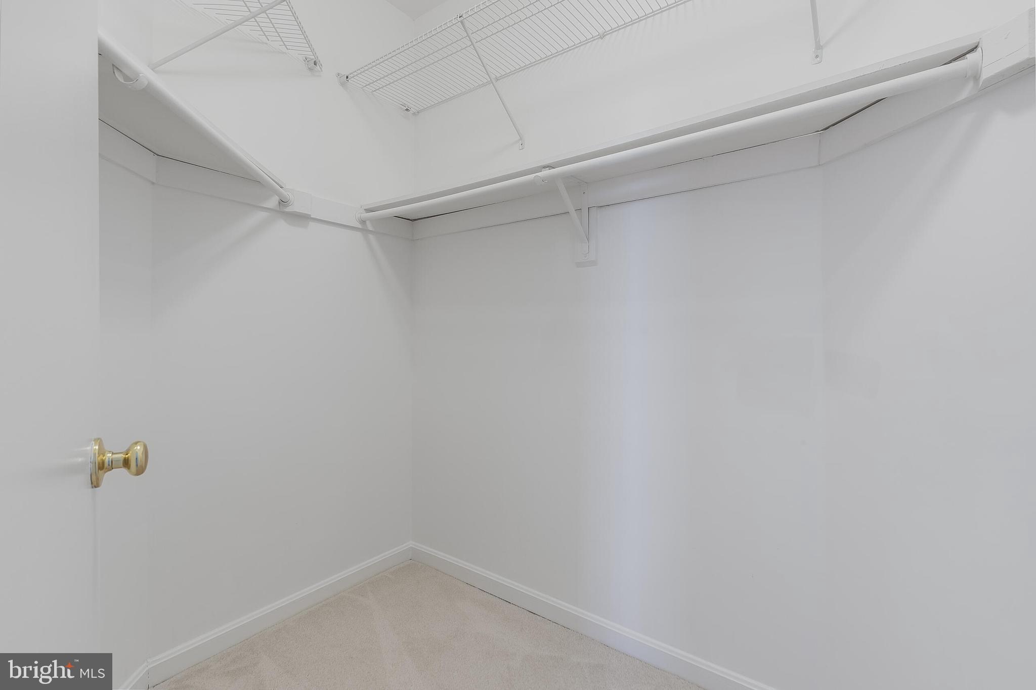 CEDAR LAKES - Residential