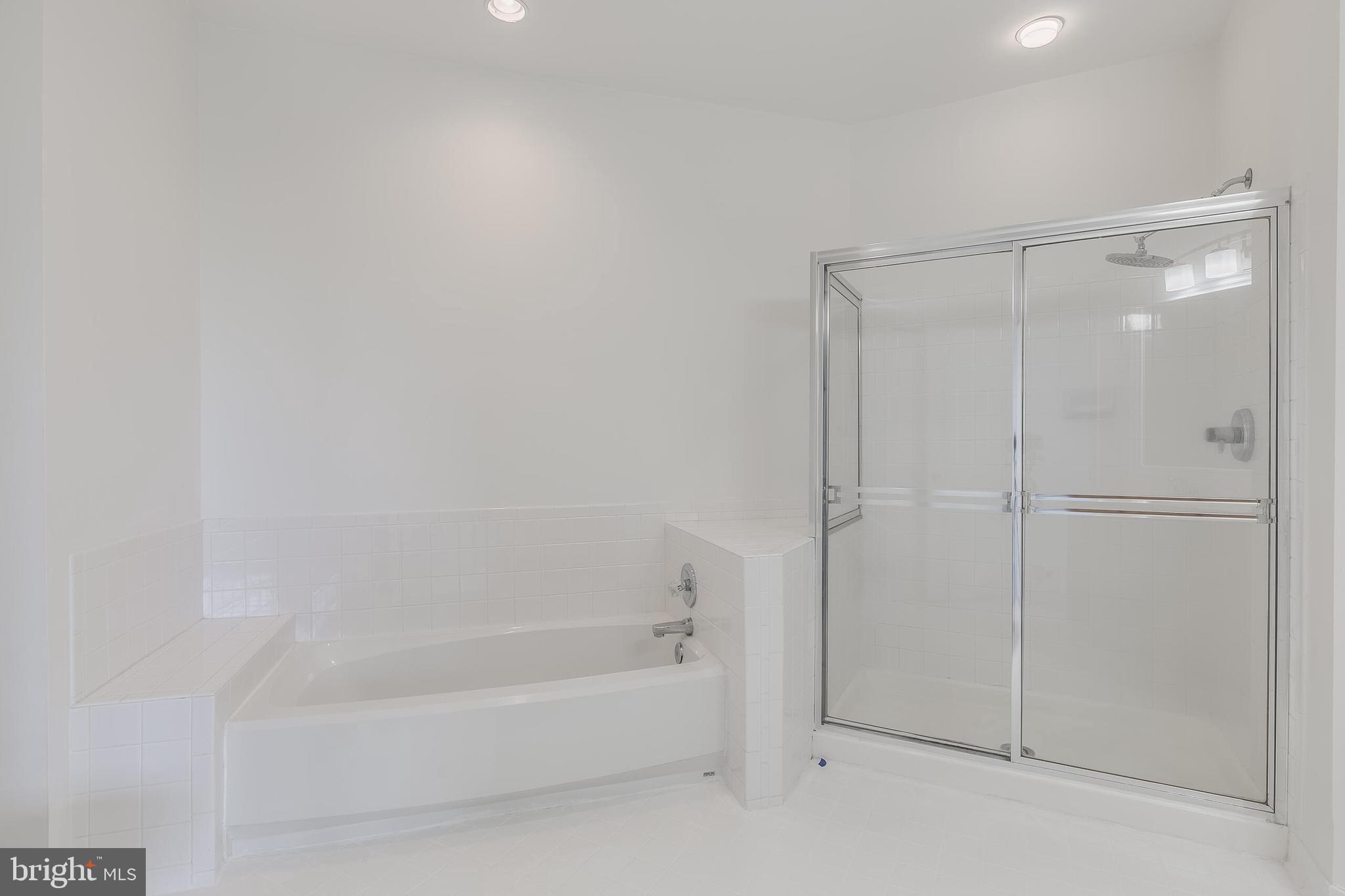 CEDAR LAKES - Residential