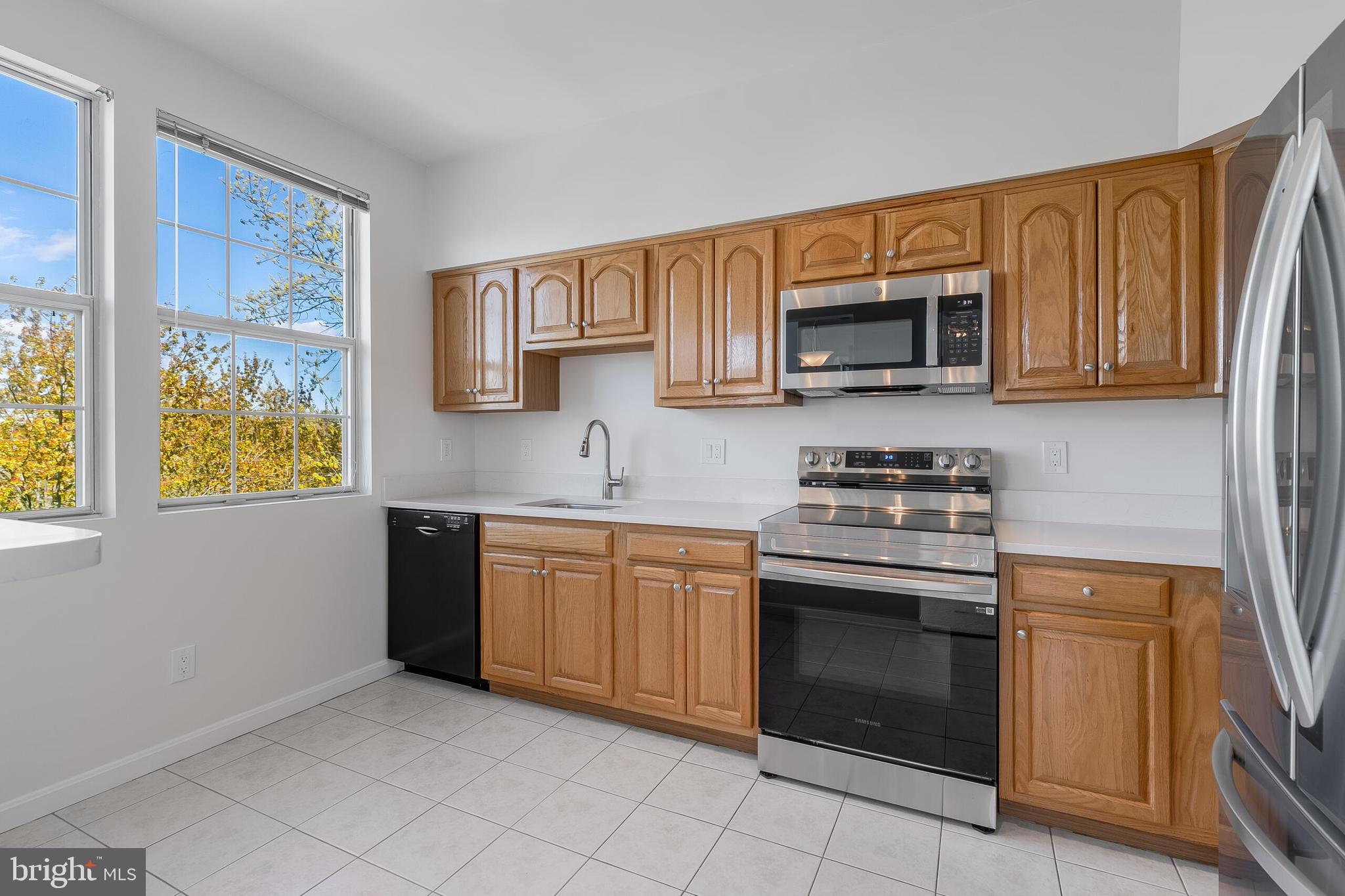 CEDAR LAKES - Residential