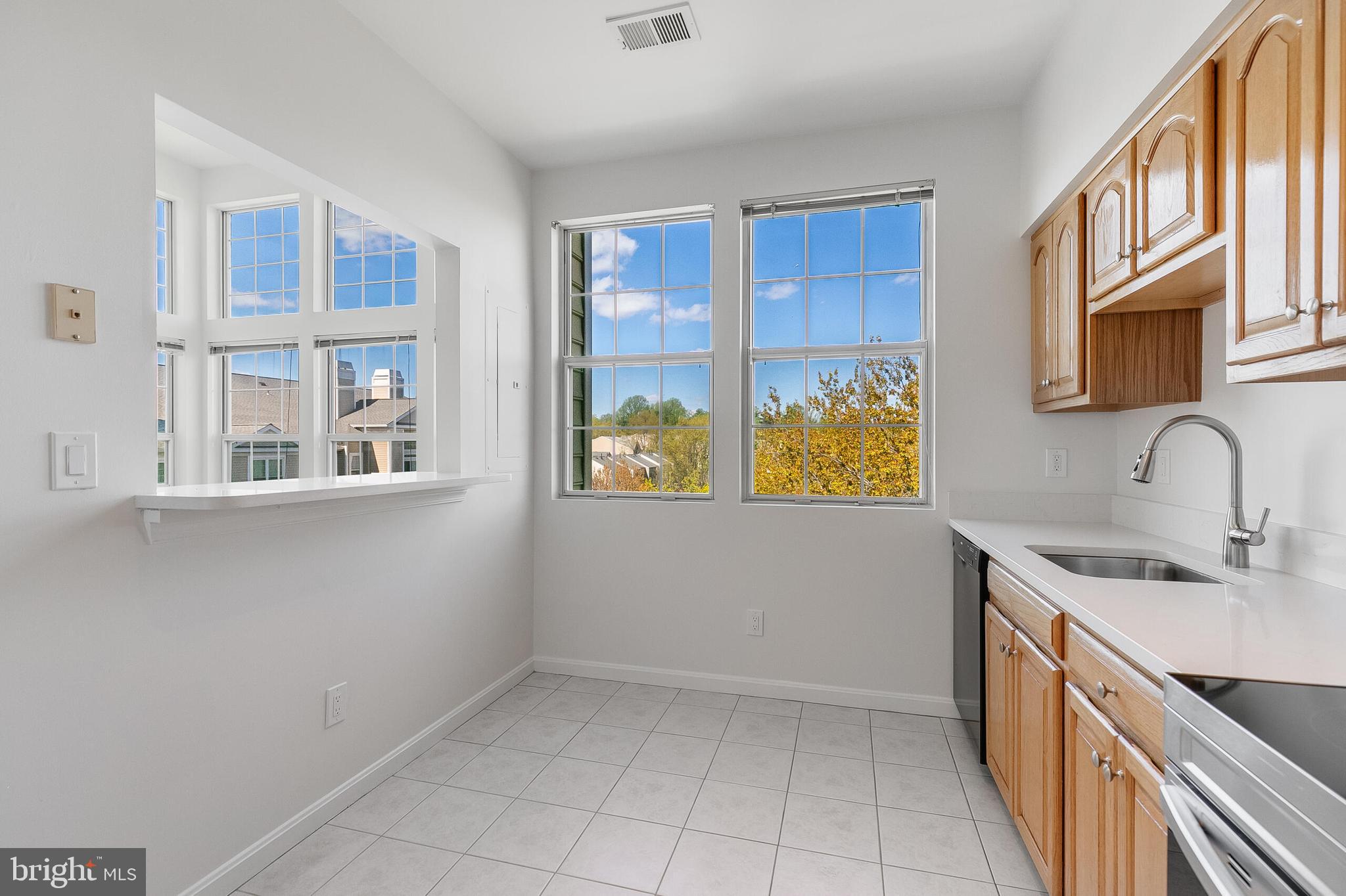 CEDAR LAKES - Residential