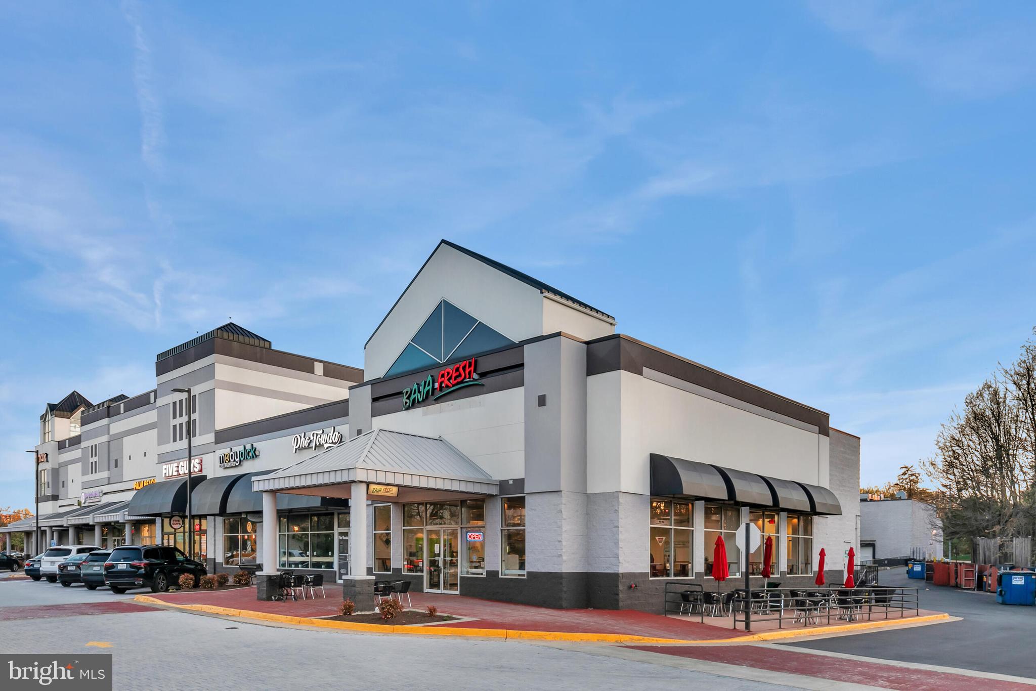 CEDAR LAKES - Residential