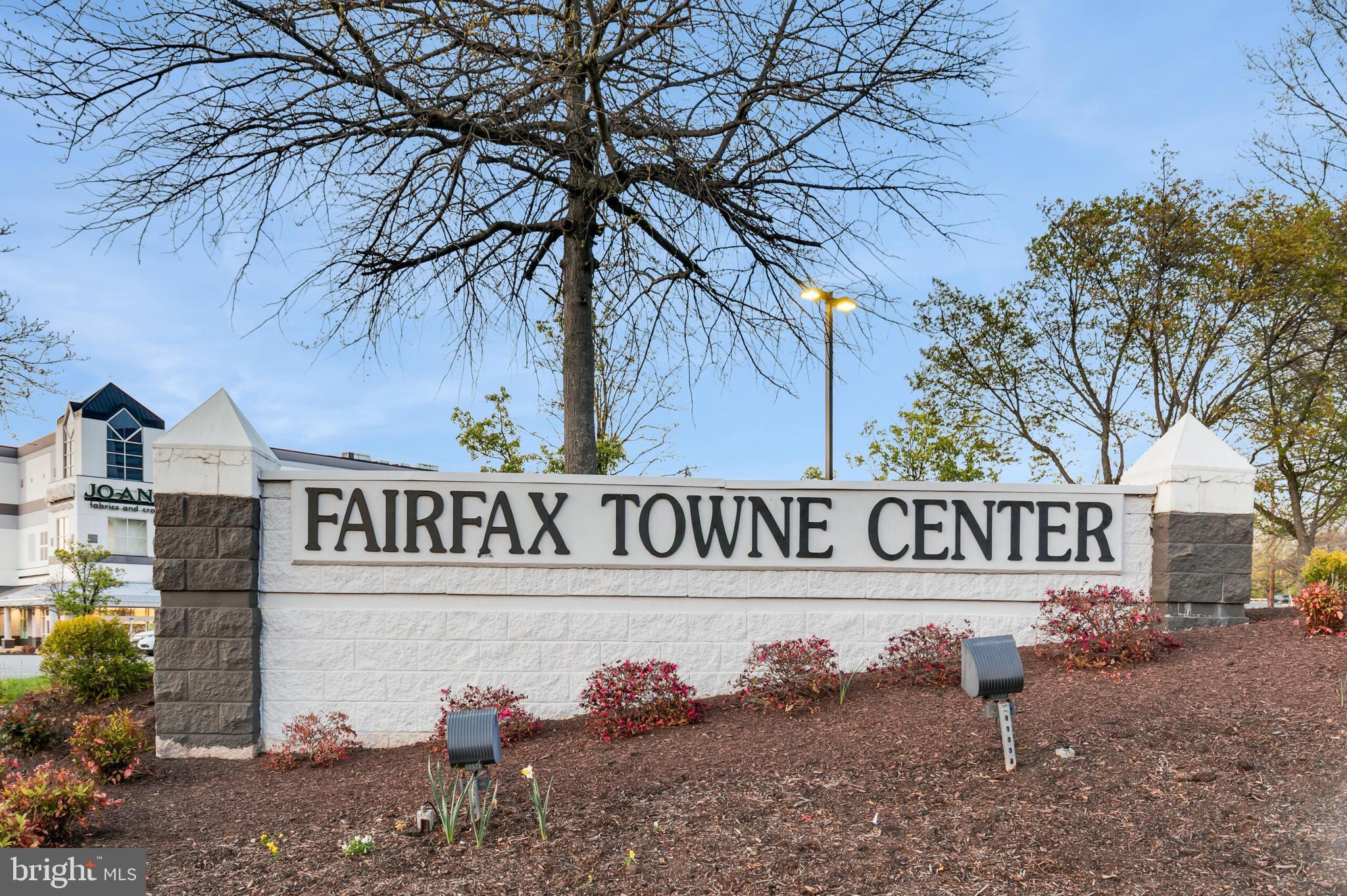 CEDAR LAKES - Residential