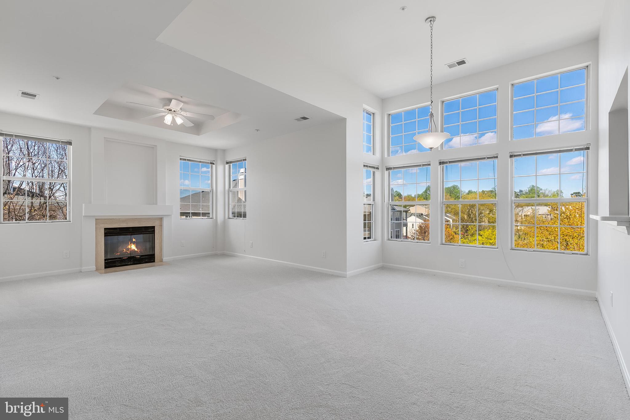 CEDAR LAKES - Residential