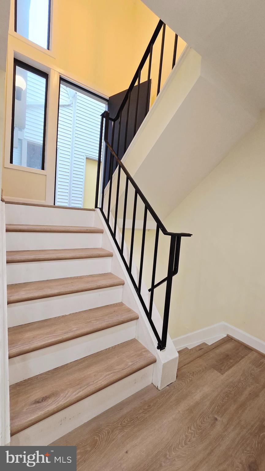 18741 PIER POINT