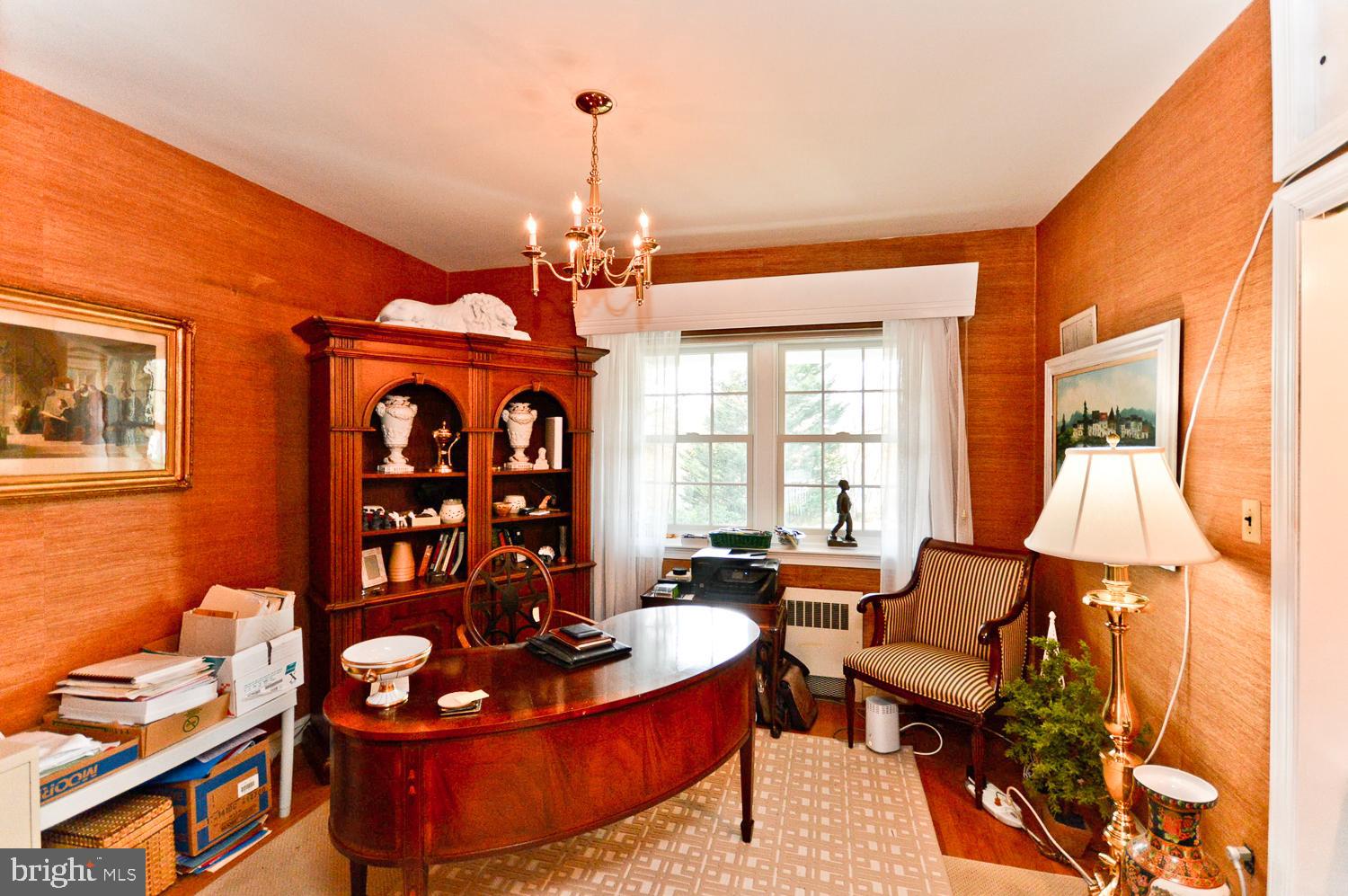 MIDDLEBRIDGE - Residential