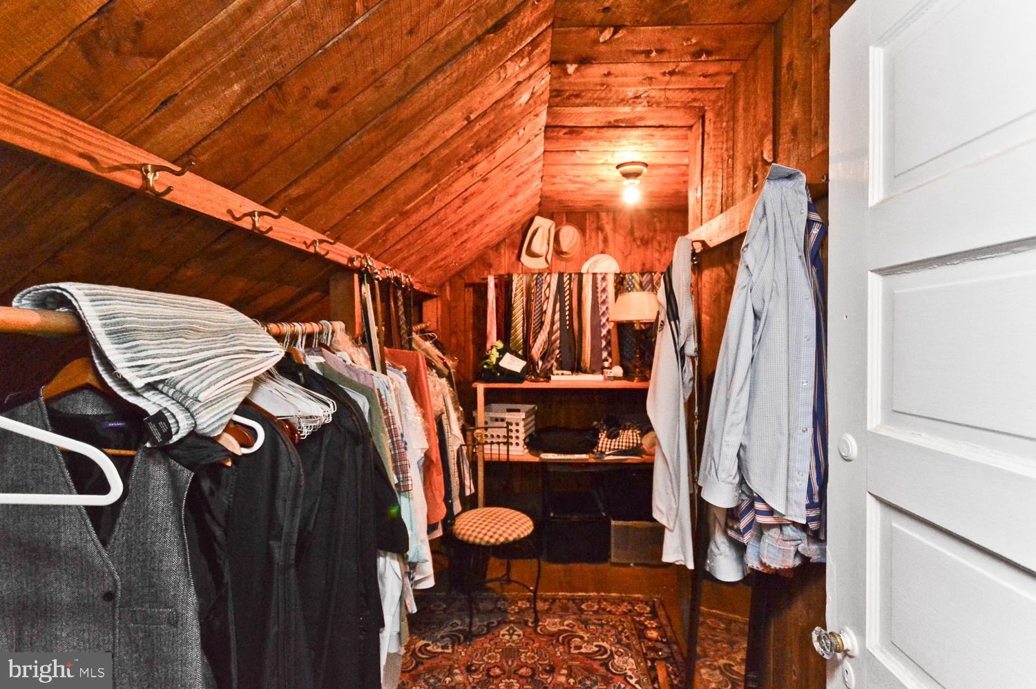 MIDDLEBRIDGE - Residential