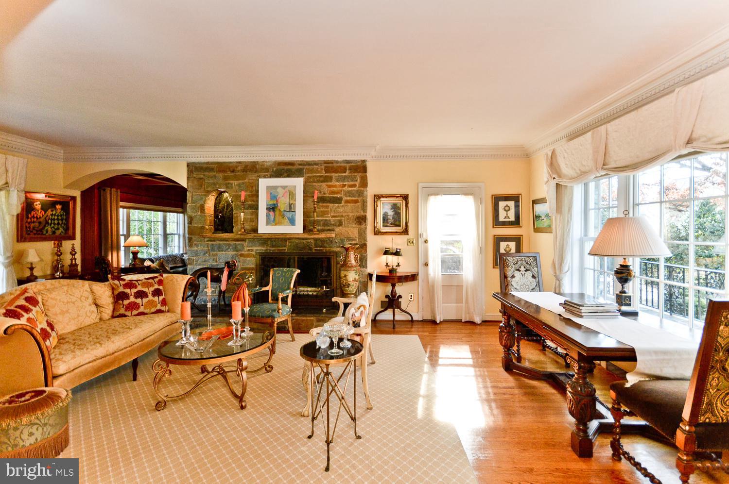 MIDDLEBRIDGE - Residential