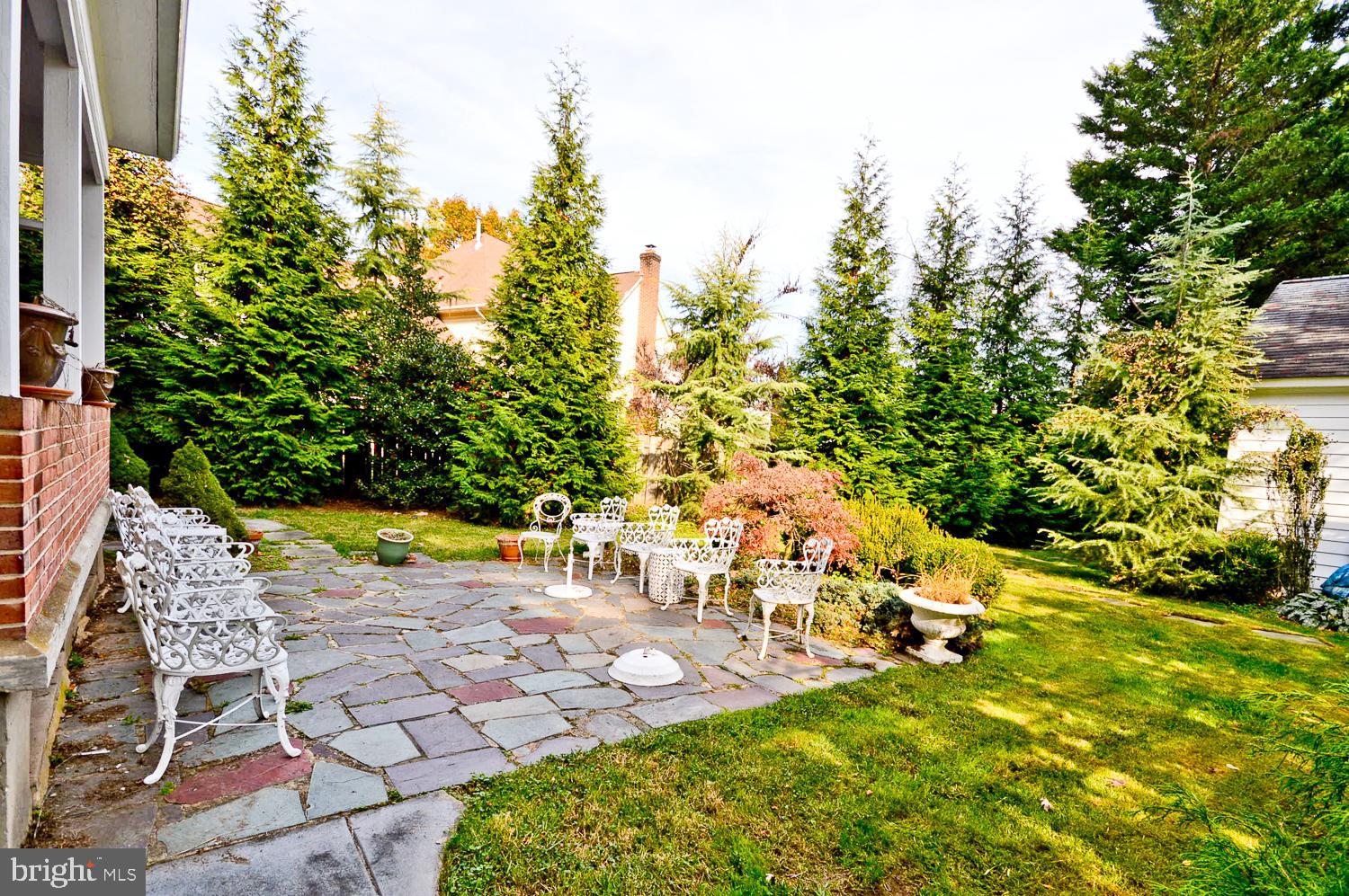 MIDDLEBRIDGE - Residential