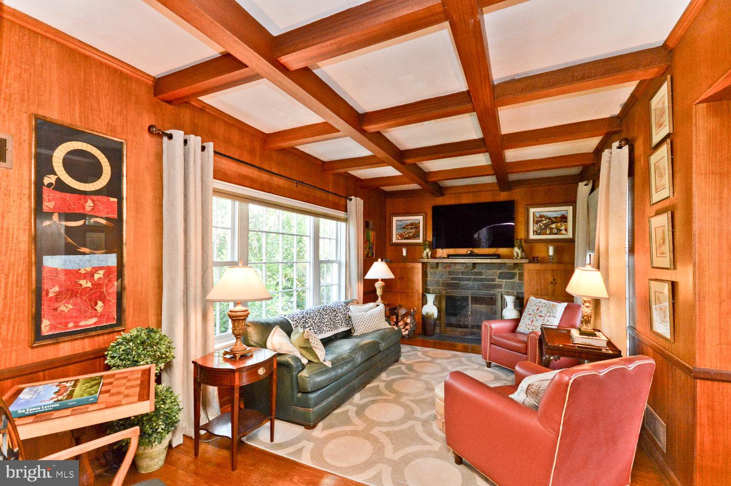 MIDDLEBRIDGE - Residential