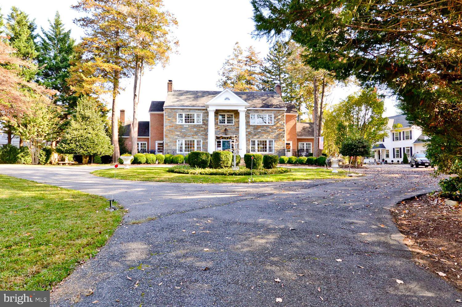 MIDDLEBRIDGE - Residential