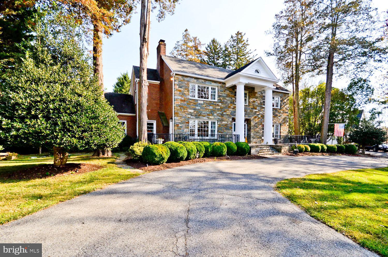 MIDDLEBRIDGE - Residential