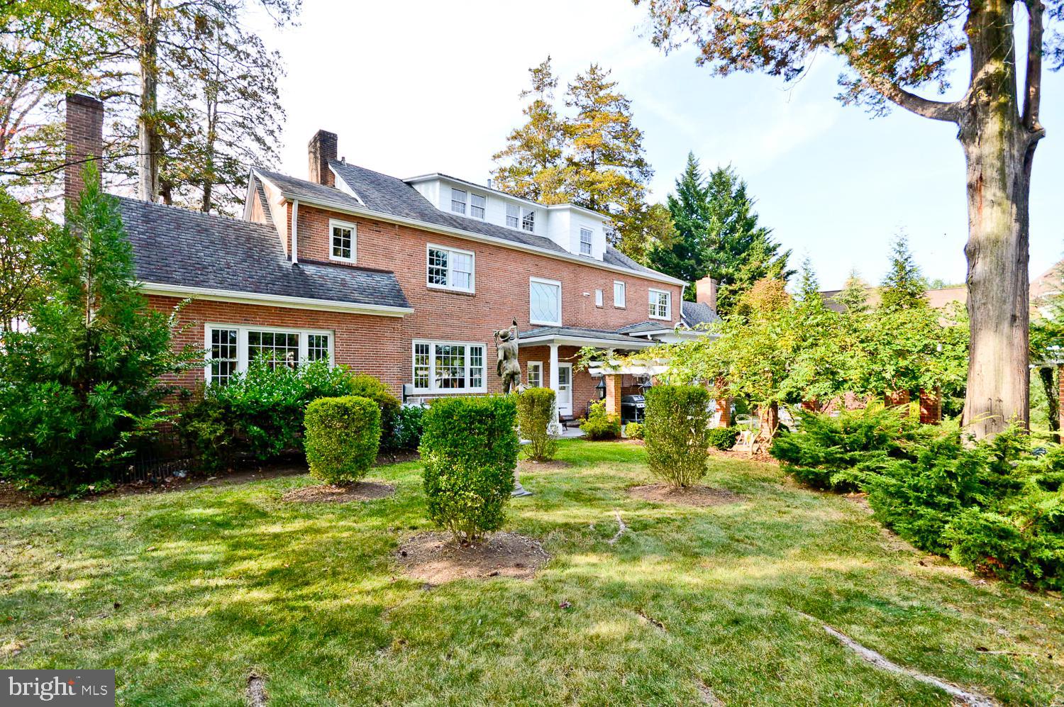 MIDDLEBRIDGE - Residential